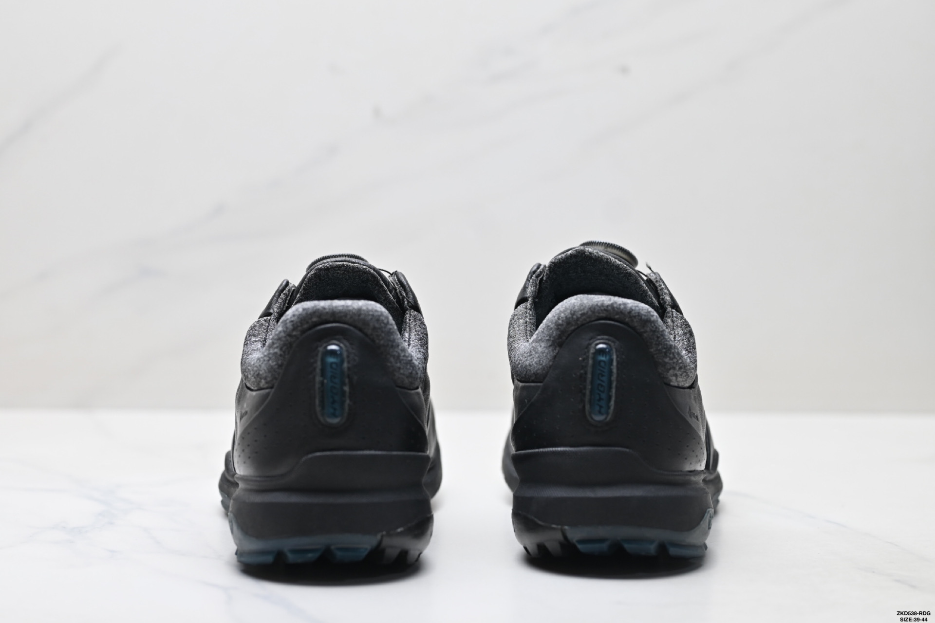 ecco爱步 城市休闲系列 气质百搭潮酷板鞋