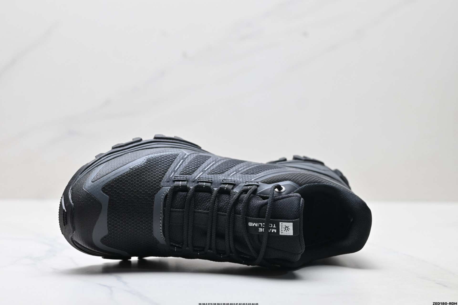 凯乐石KAILAS 远征5 FLT 舒适简约经典登山 防滑耐磨防水 低帮 徒步鞋 KS251