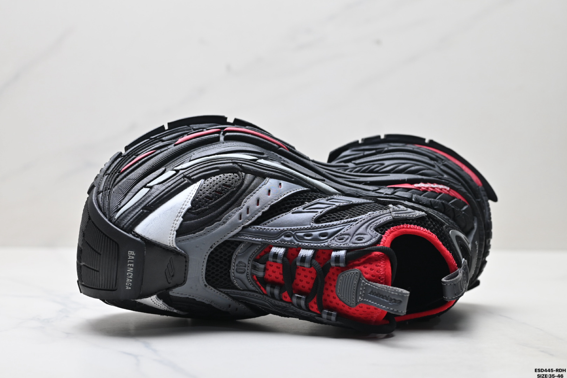 Balenciaga巴黎世家 Platform Reduced 圆头厚底 低帮老爹鞋 821137 WPLTF 0325