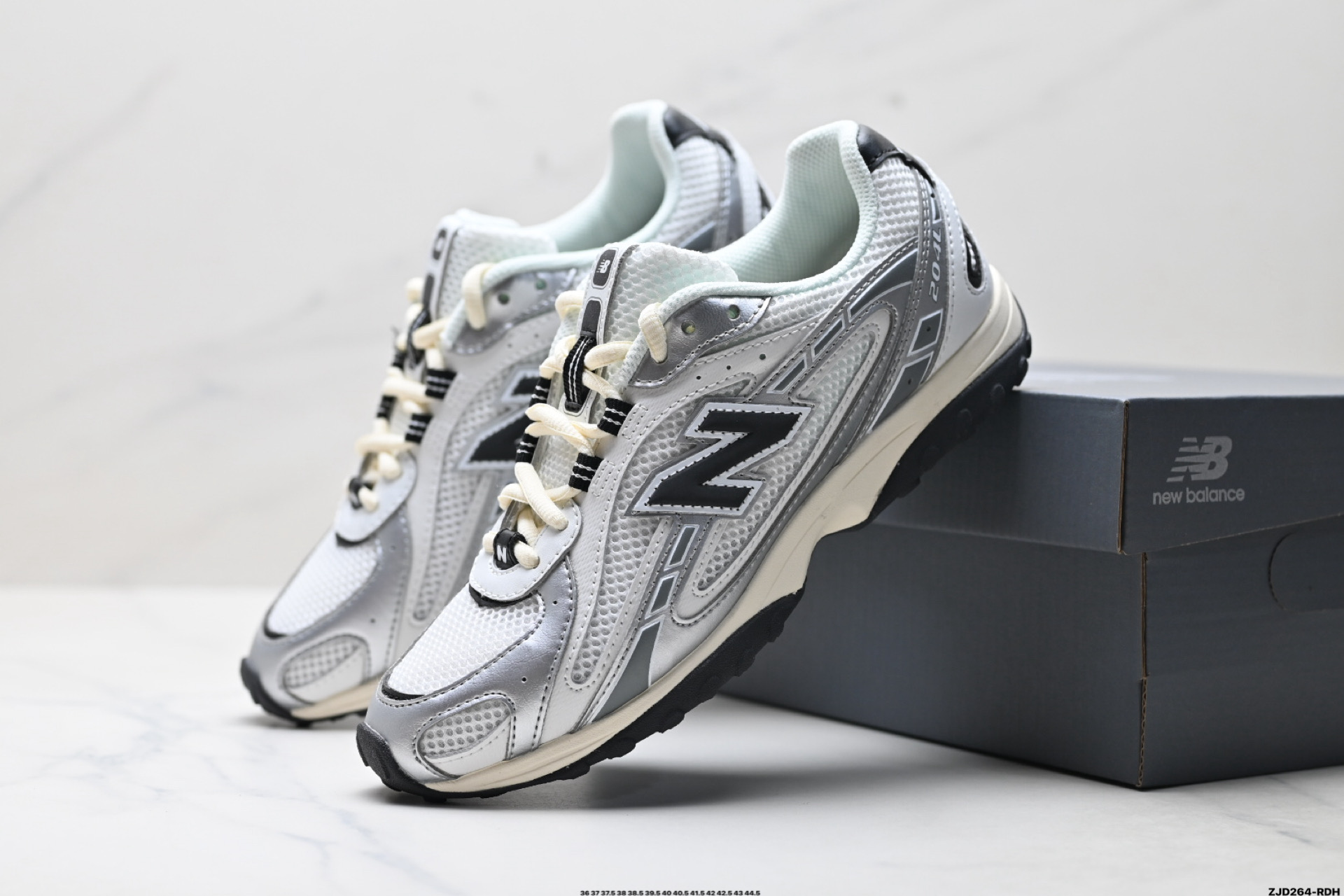 New Balance 204L系列 新百伦 薄底鞋 薄底皮质鞋带德训系 减震耐磨包裹性支撑轻便 低帮 生活休闲鞋 U204LSWD