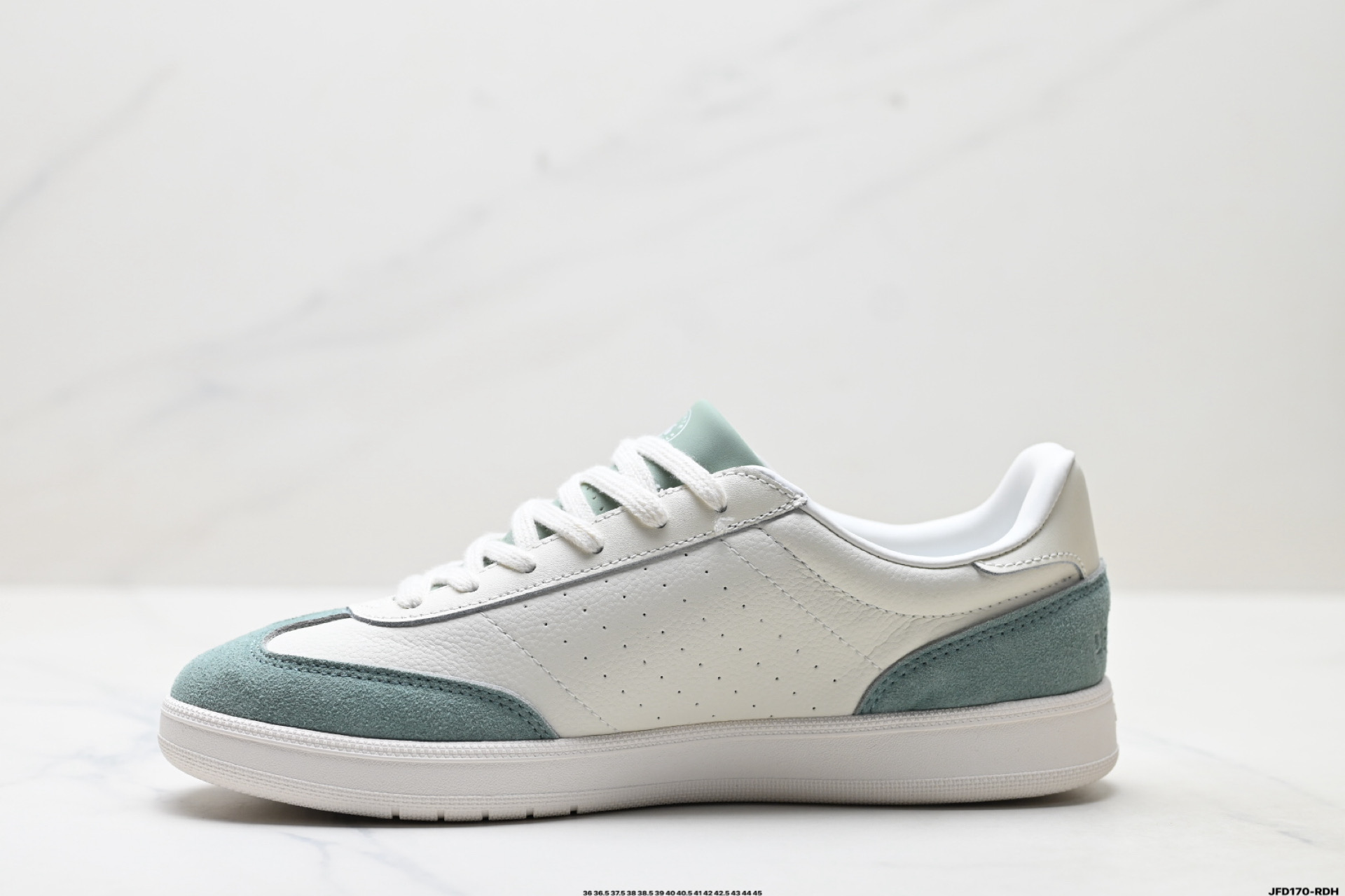 迪桑特DESCENTE CHRON COURT SB 复古轻质 耐磨低帮 生活休闲鞋 D5292LSN53