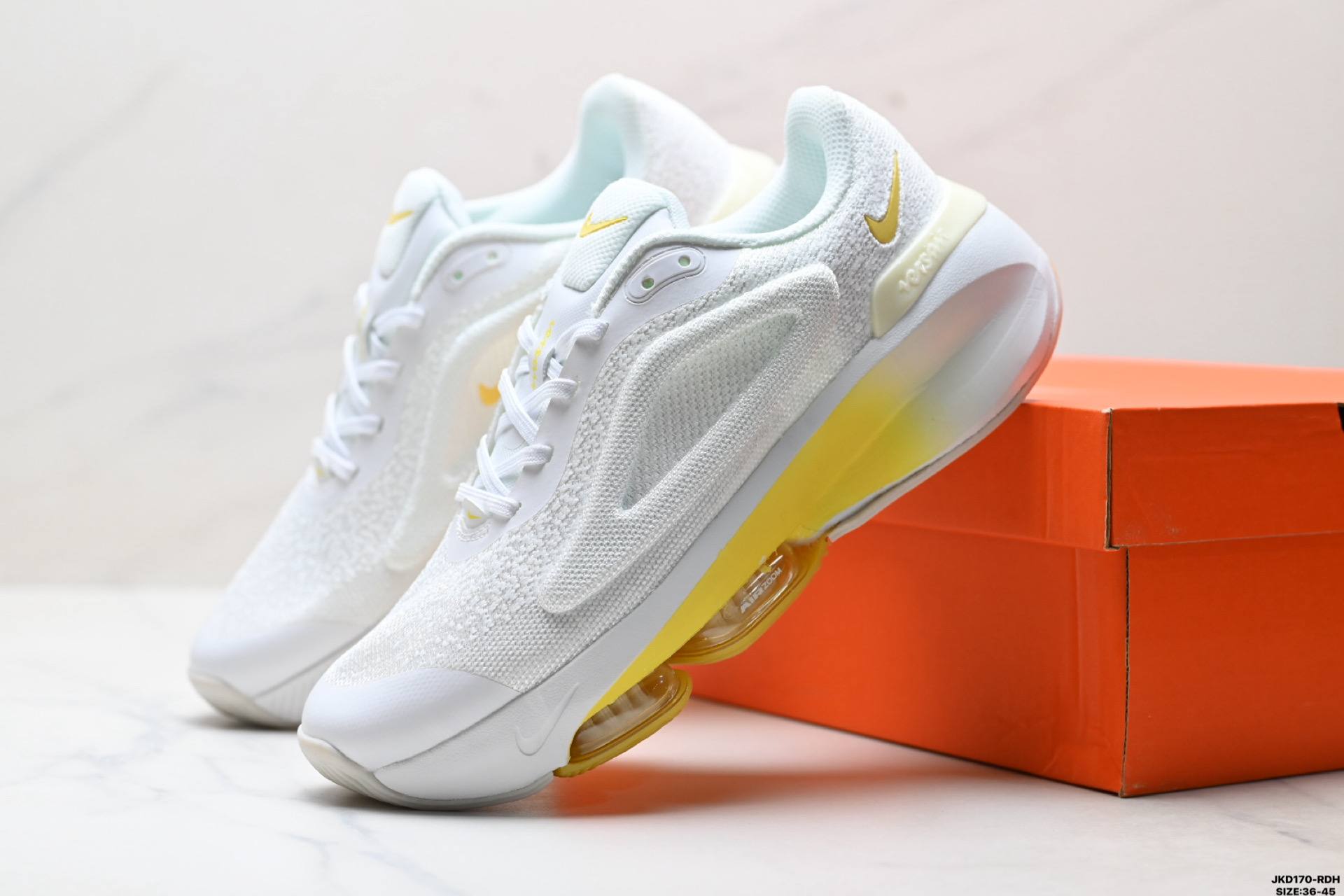 Nike VERSAIR 舒适百搭 防滑耐磨 耐克 低帮训练鞋 DZ3547-004