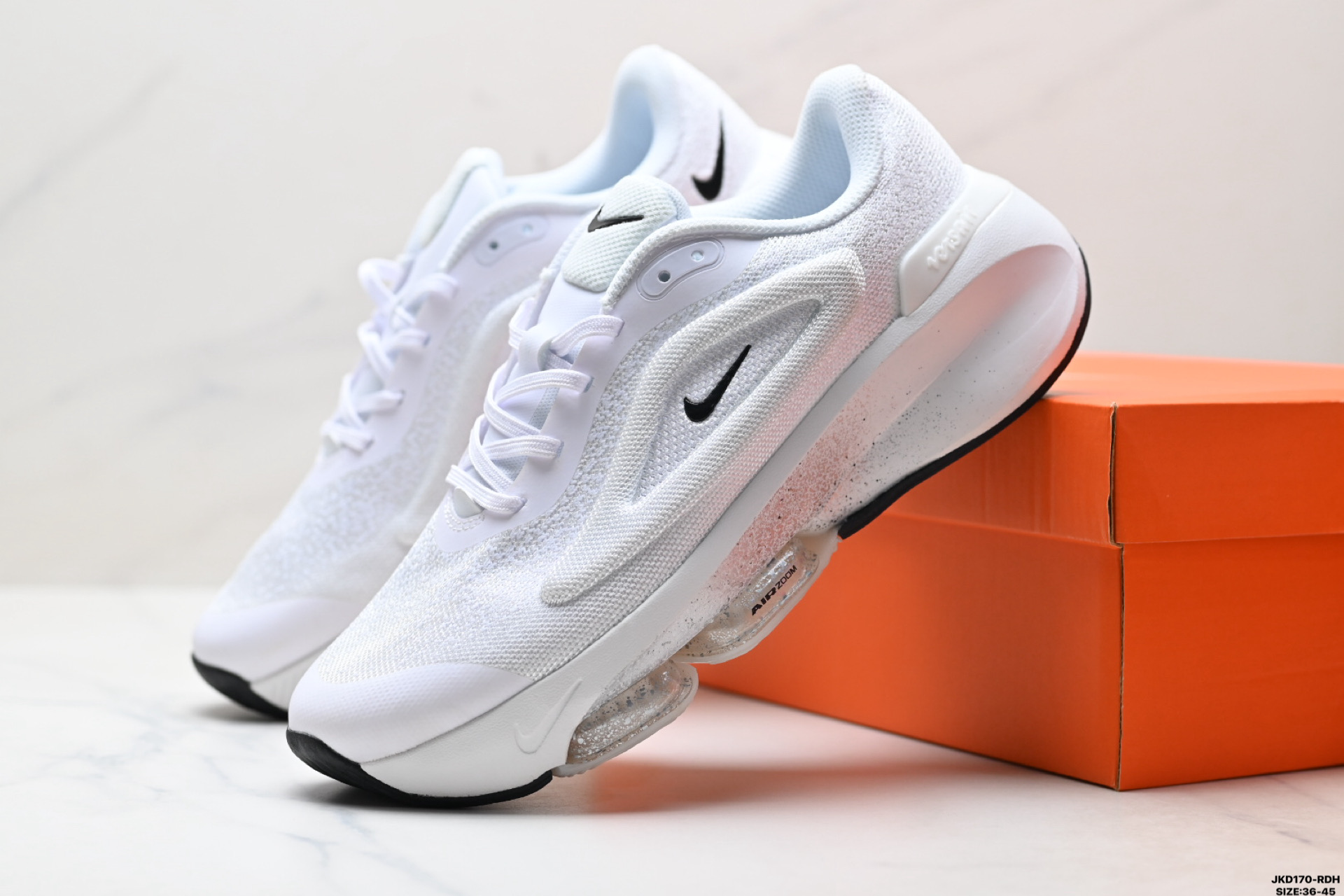 Nike VERSAIR 舒适百搭 防滑耐磨 耐克 低帮训练鞋 DZ3547-004