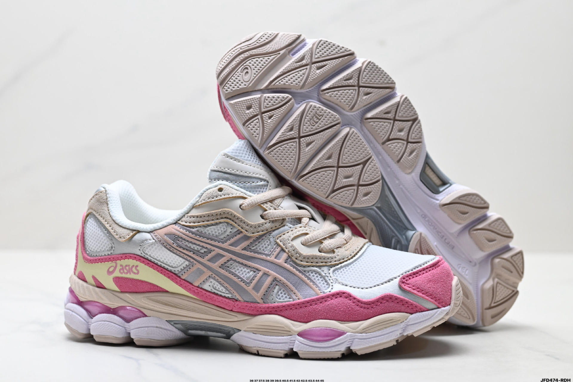 ASICS GEL-NYC 亚瑟士 透气网眼鞋面 配合部分合成革材质 采用全新AHAR+橡胶材质 更加耐磨 1203A789-103