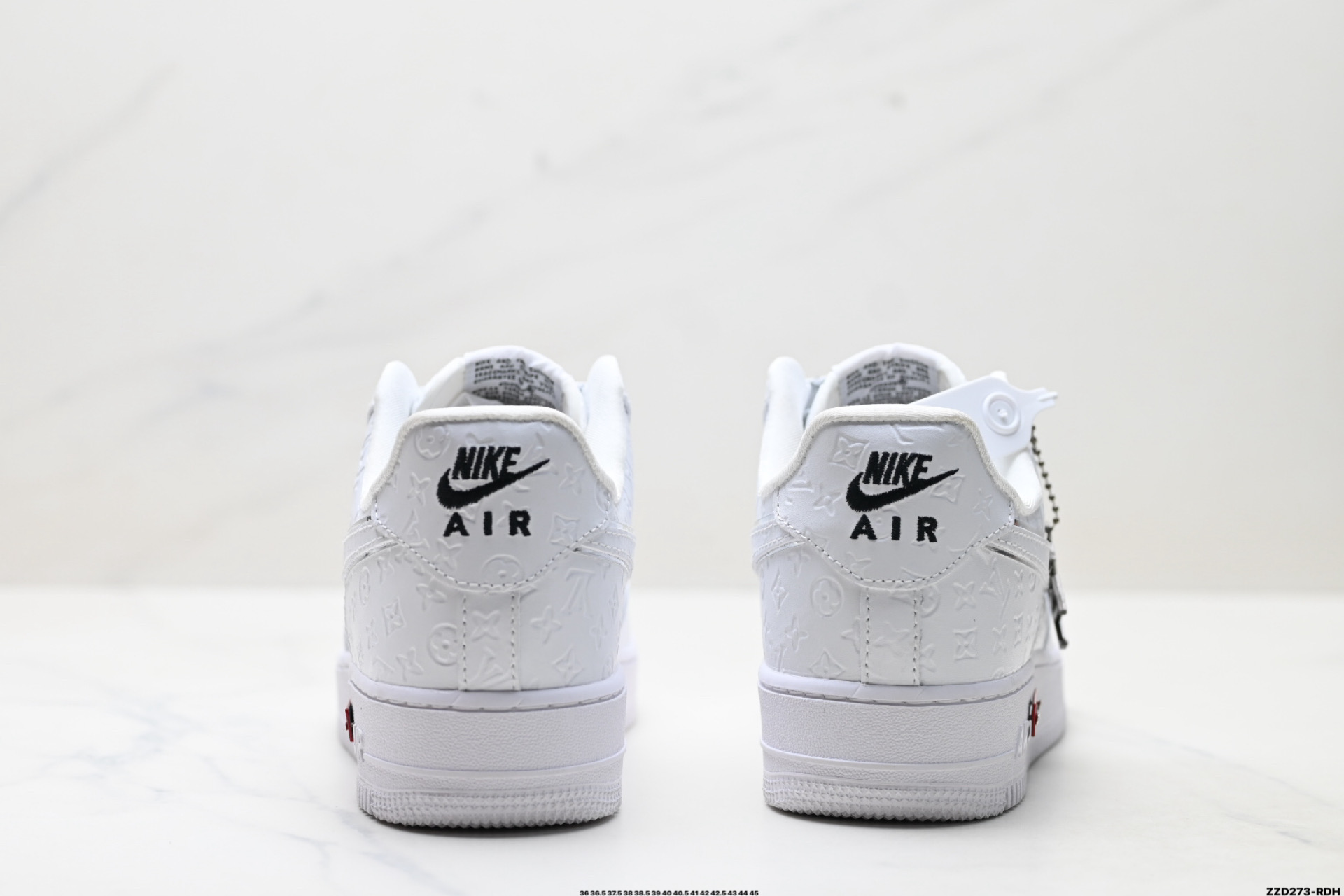 NIKE AIR FORCE 1‘07 LV8 XL1979-110