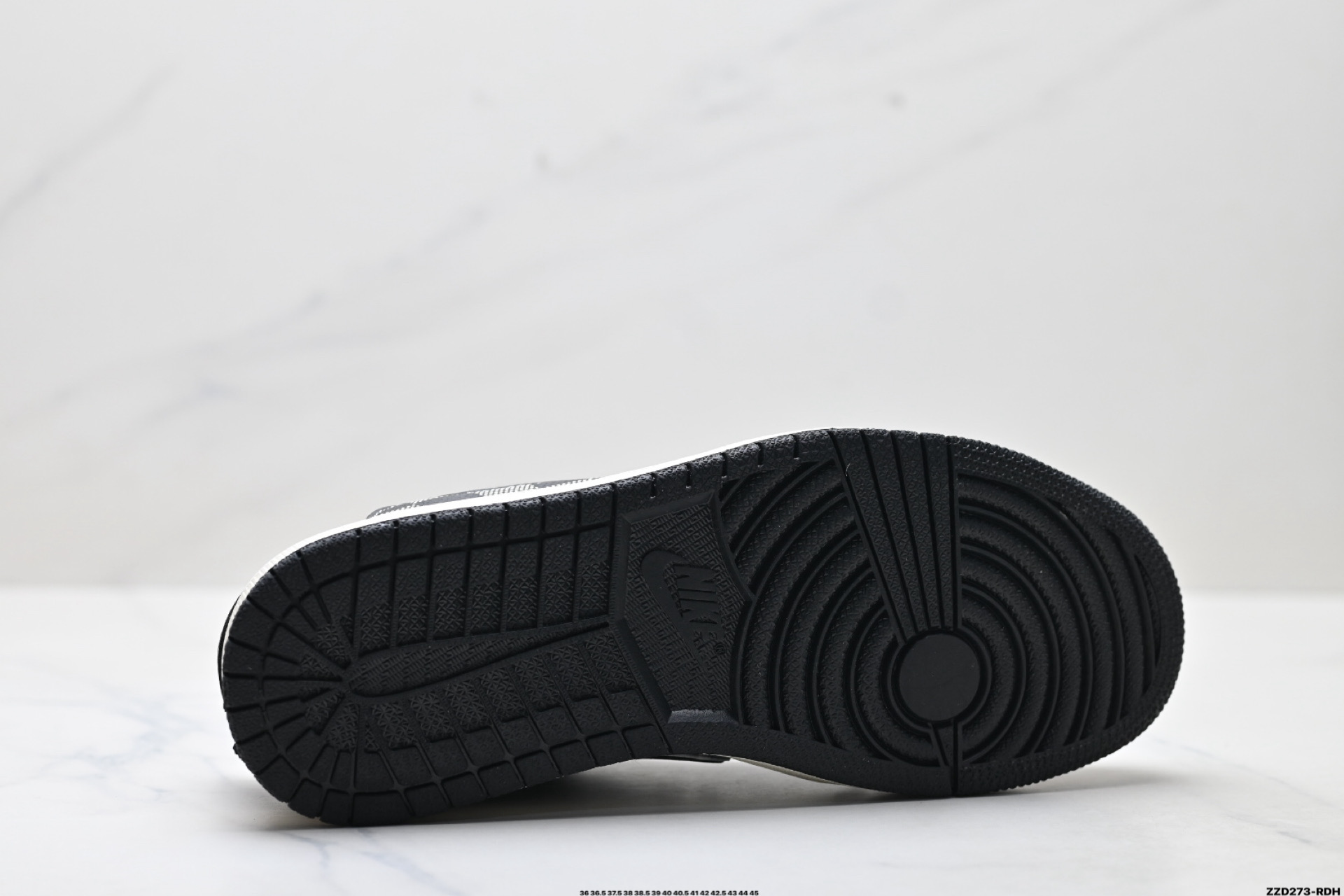 Nike Air Jordan 1 x Travis Scott AJ1倒勾 乔一倒钩 ‘DIY’定制 耐克 低帮文化篮球鞋 XS2025-063