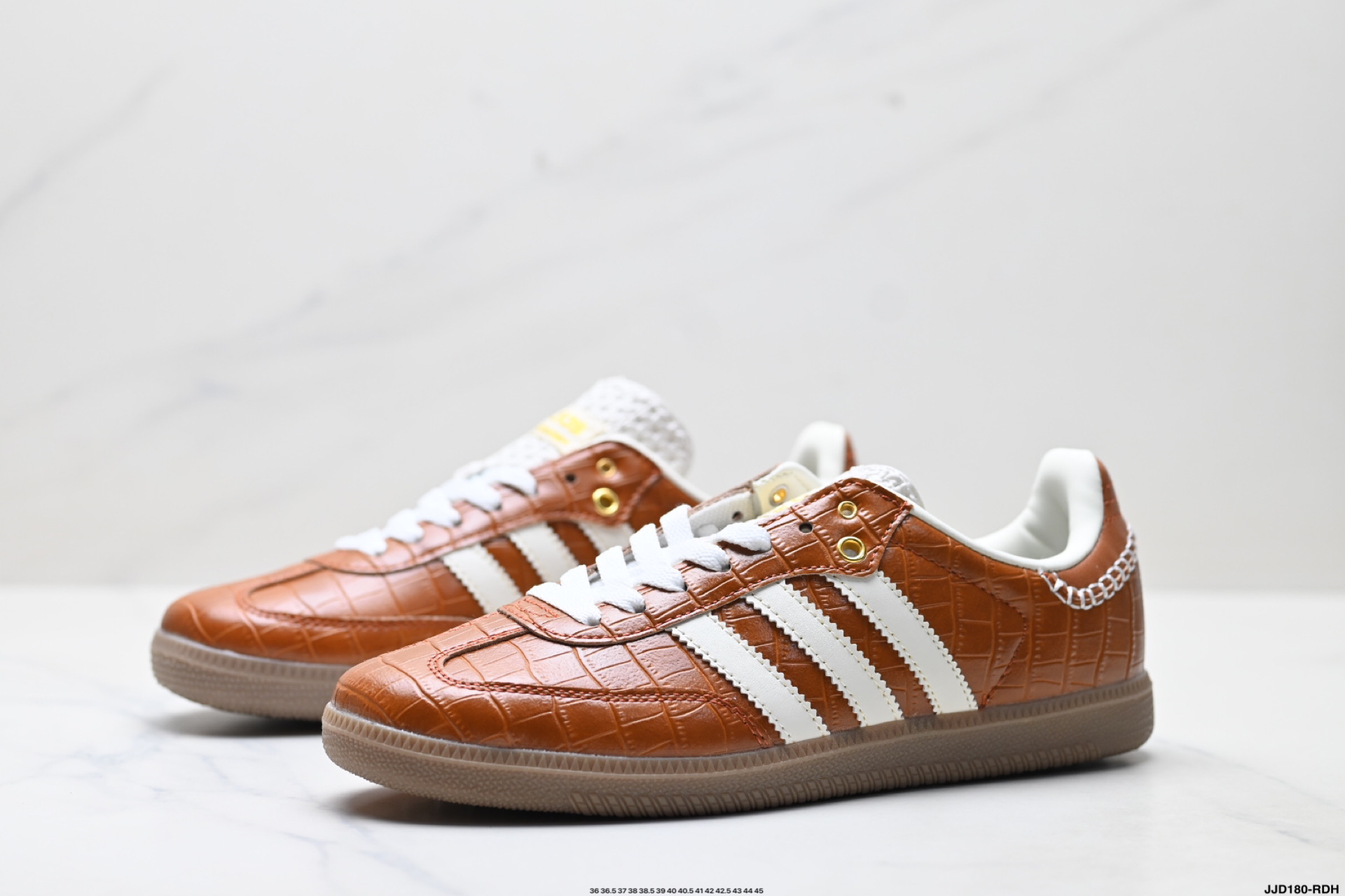 Adidas Originals Sambae 桑巴舞系列阿迪达斯 三叶草 绅士德训足球风百搭低帮休闲运动板鞋 JH9826