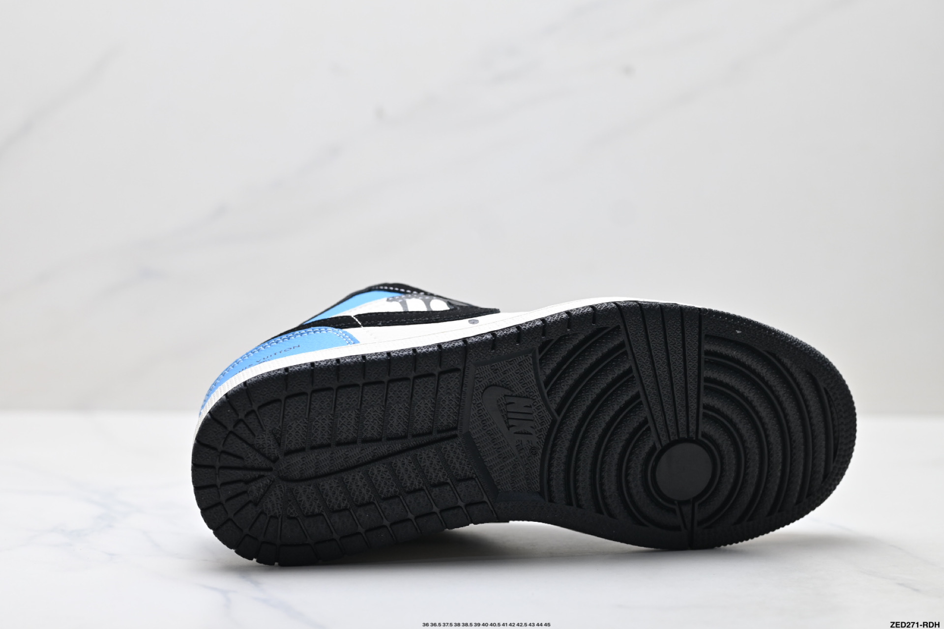 Nike Air Jordan 1 Low AJ1乔1低帮休闲板鞋 QJ2025-001