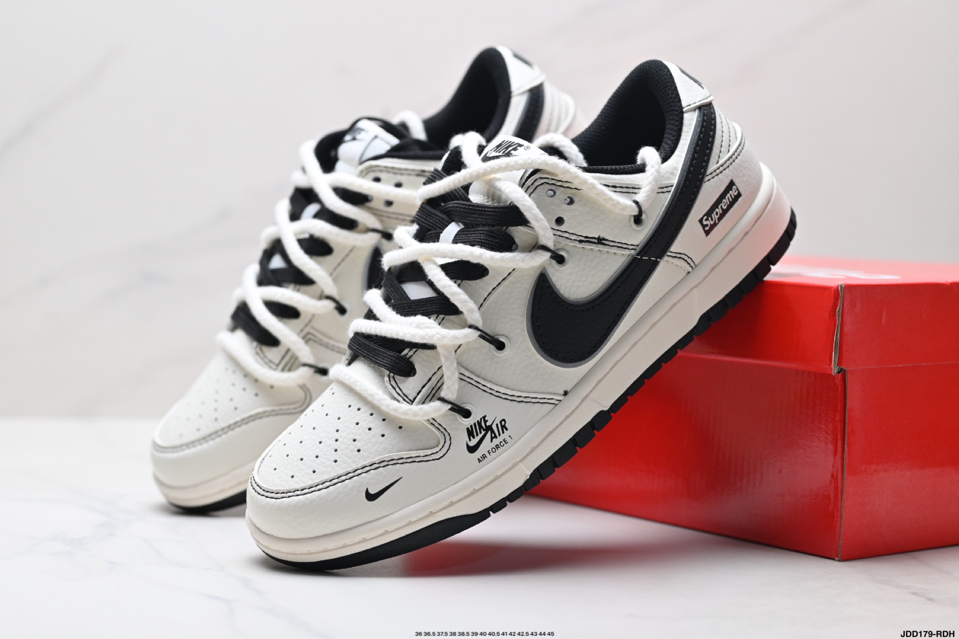 Nike Dunk Low Retro: Estilo Casual y Comodidad Premium para tu Día a Día 5 i1757175631422 602 0 7