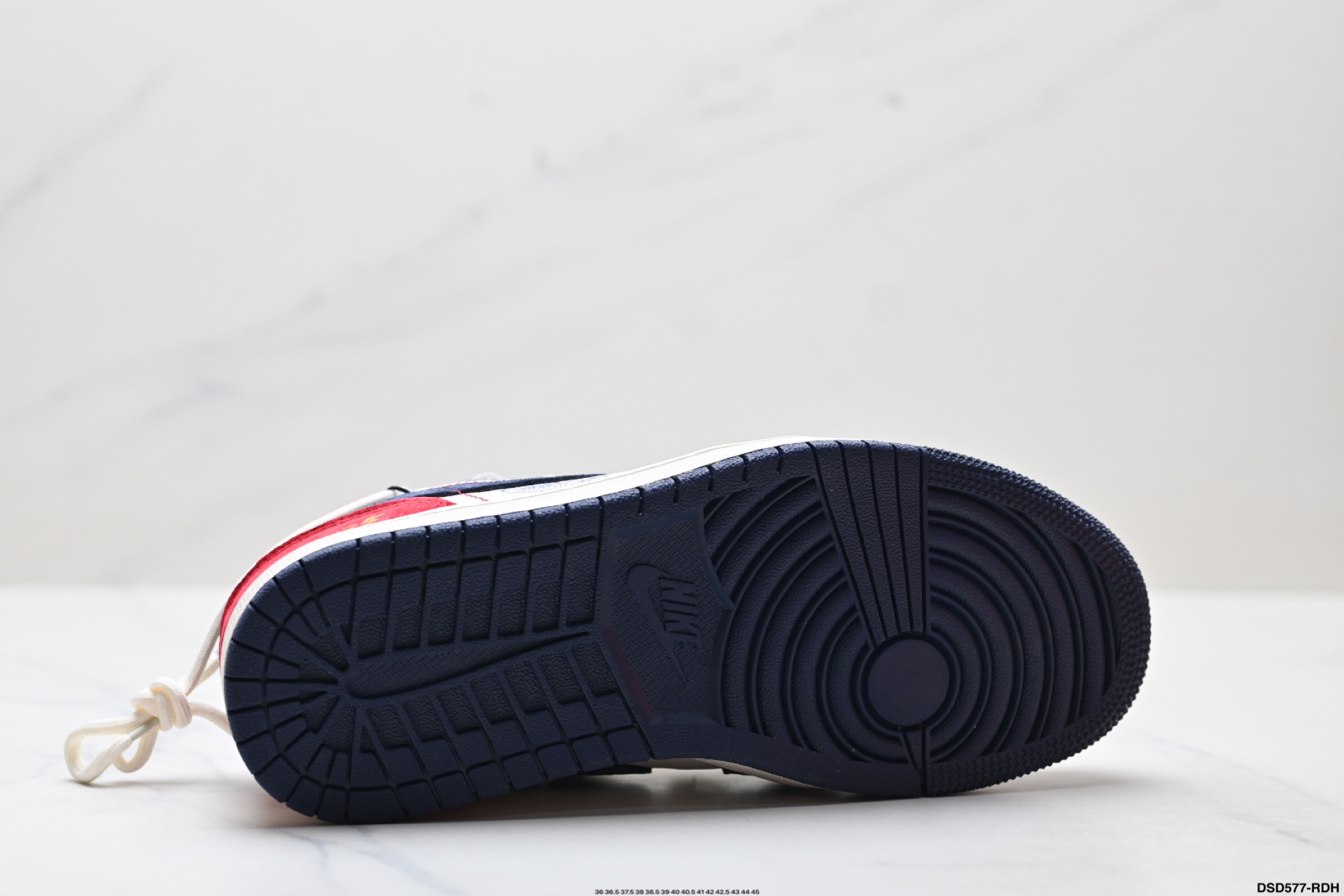 Nike Air Jordan 1 Low: Diseño Exclusivo, Comodidad y Estilo Único 10 i1757175721008 3401 0 8