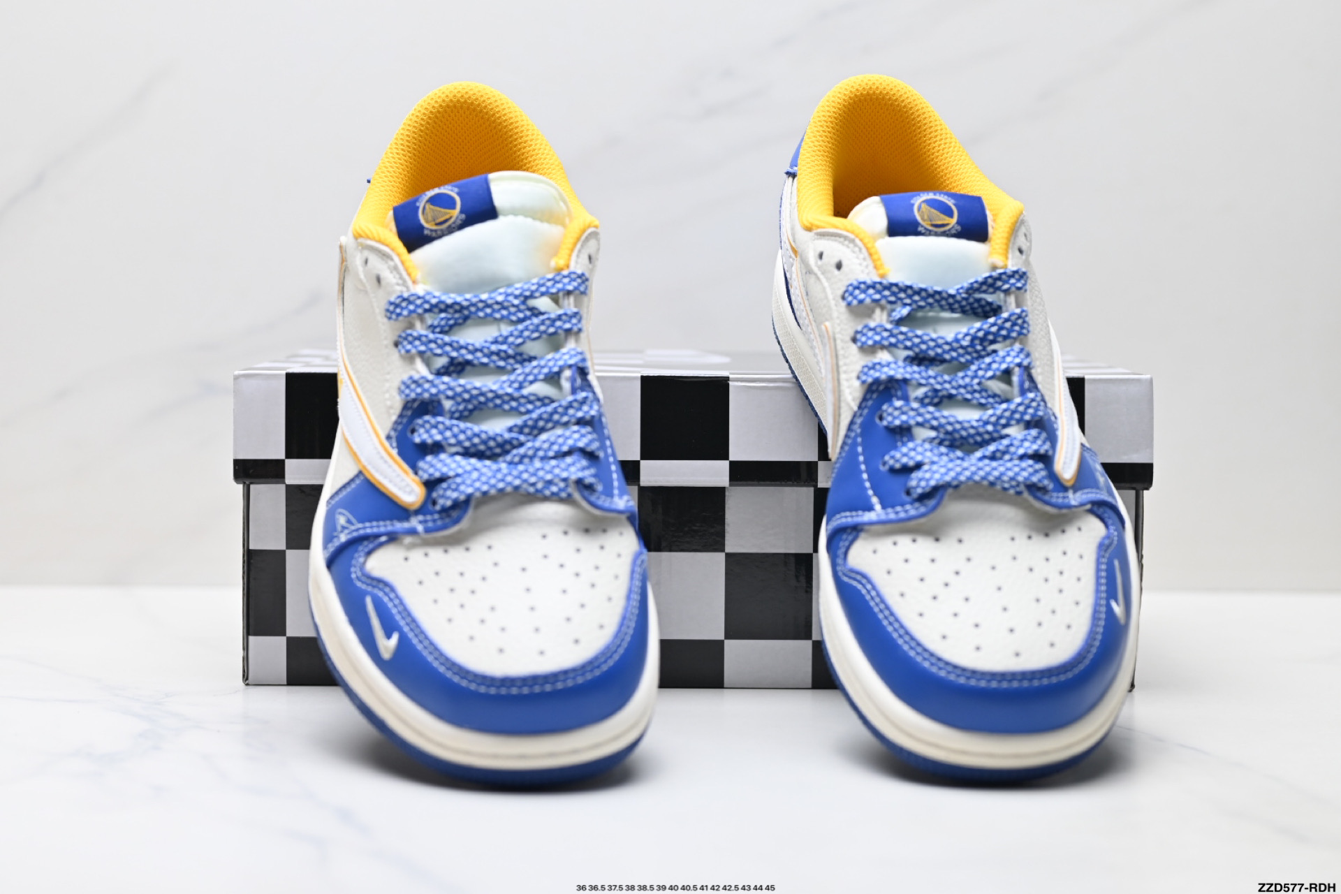 Nike Air Jordan 1 x Travis Scott AJ1倒勾 乔一倒钩 ‘DIY’定制 耐克 低帮文化篮球鞋 XB1979-012