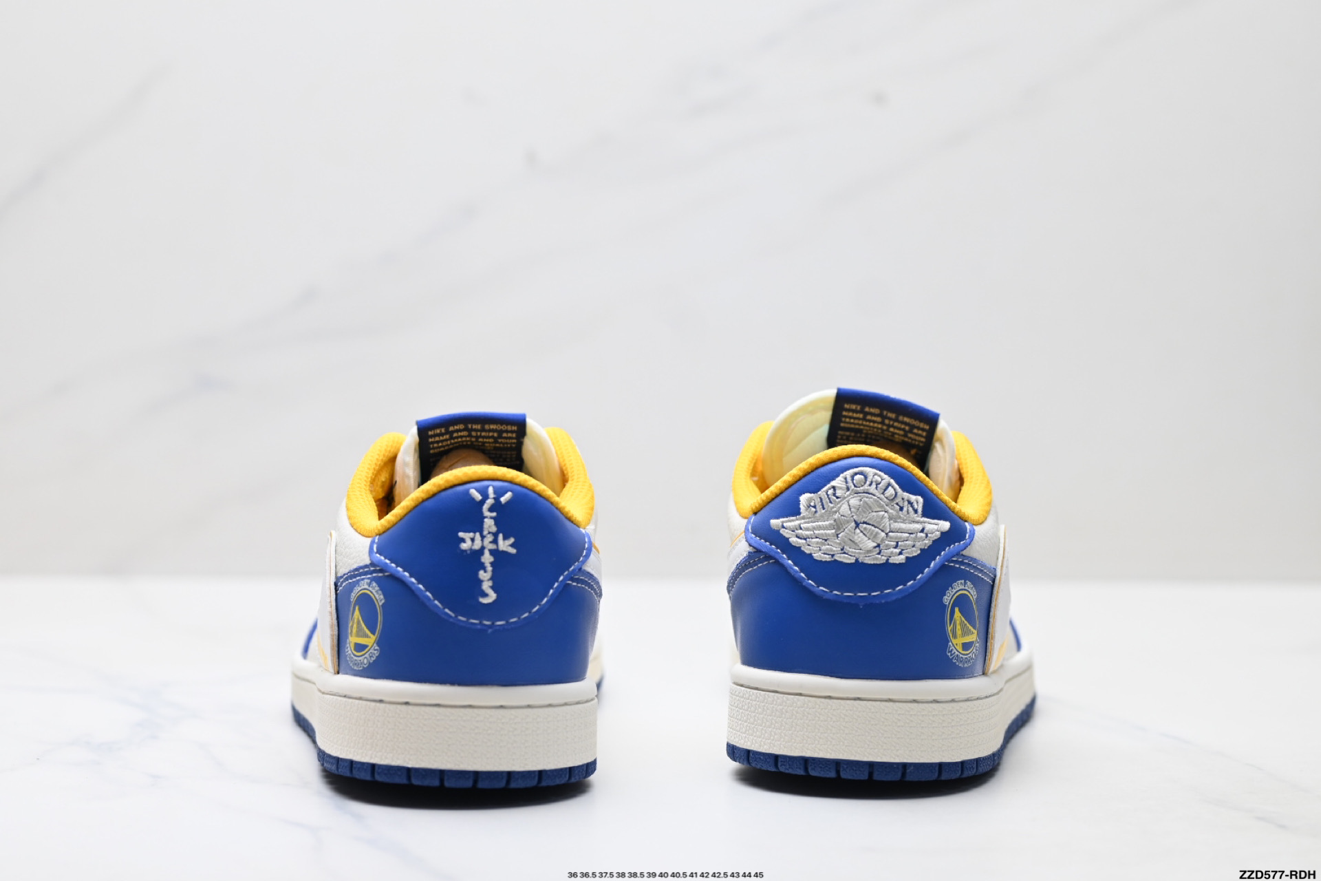 Nike Air Jordan 1 x Travis Scott AJ1倒勾 乔一倒钩 ‘DIY’定制 耐克 低帮文化篮球鞋 XB1979-012