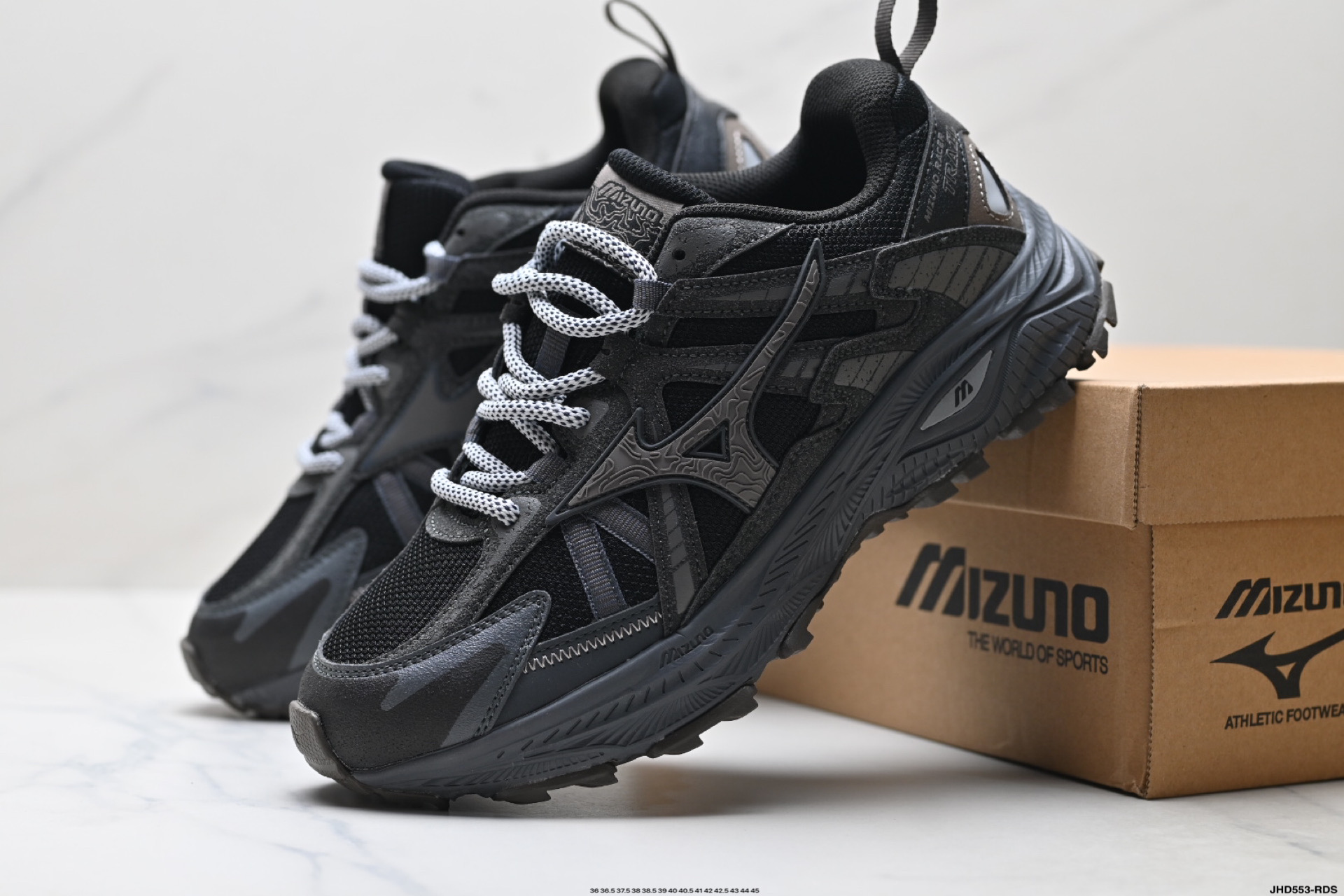 Mizuno美津浓男女25春夏新款透气缓震运动休闲跑步鞋 D1GH22