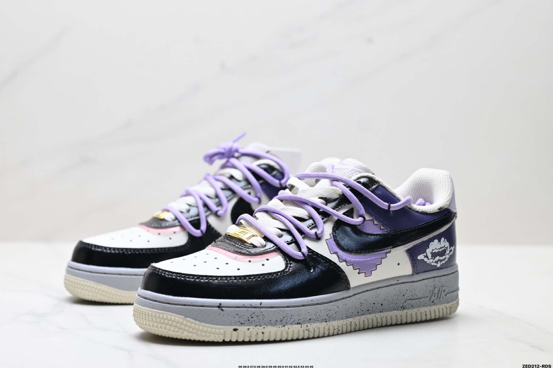 NIKE AIR FORCE 1‘07 WB CJ0304-106