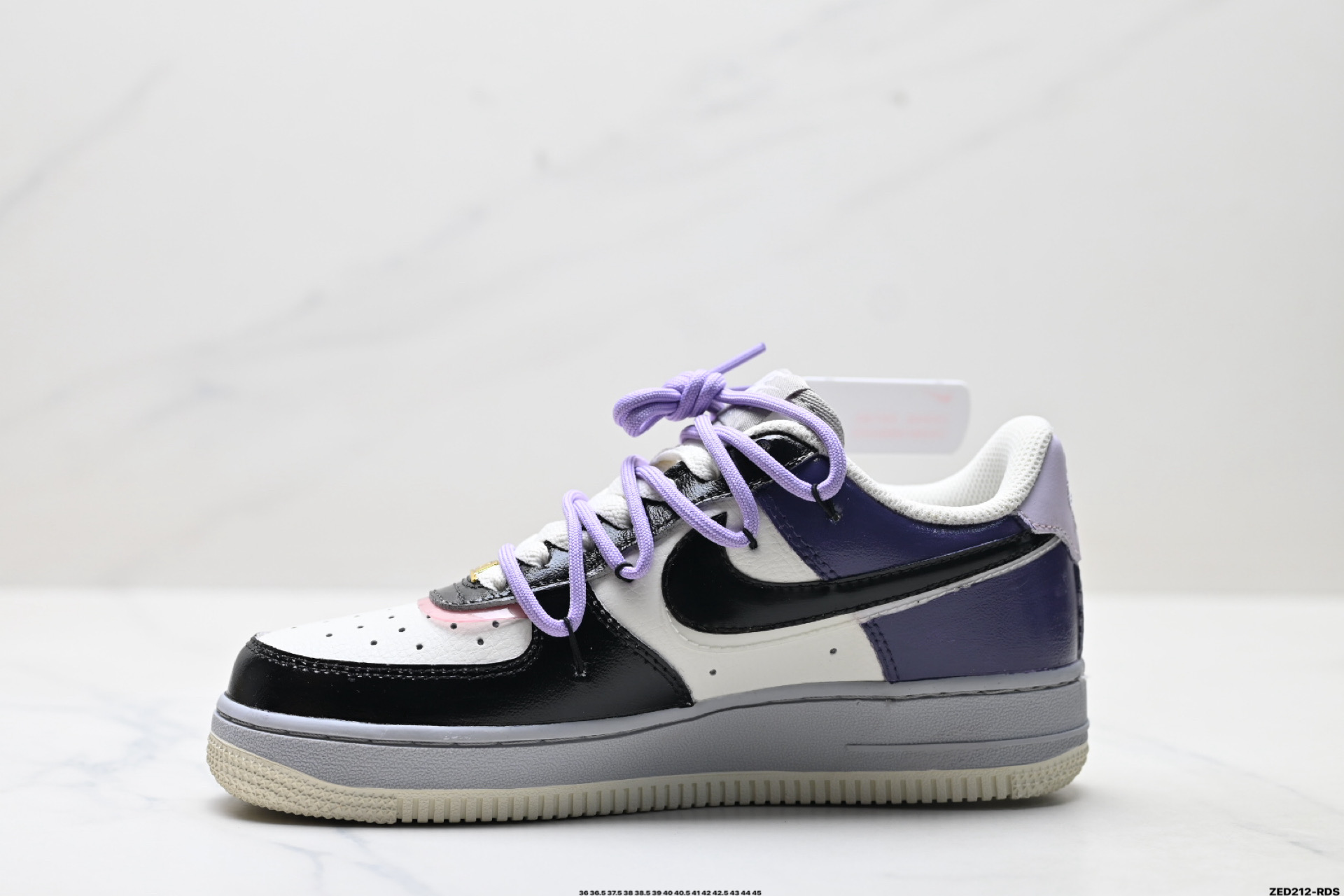 NIKE AIR FORCE 1‘07 WB CJ0304-106