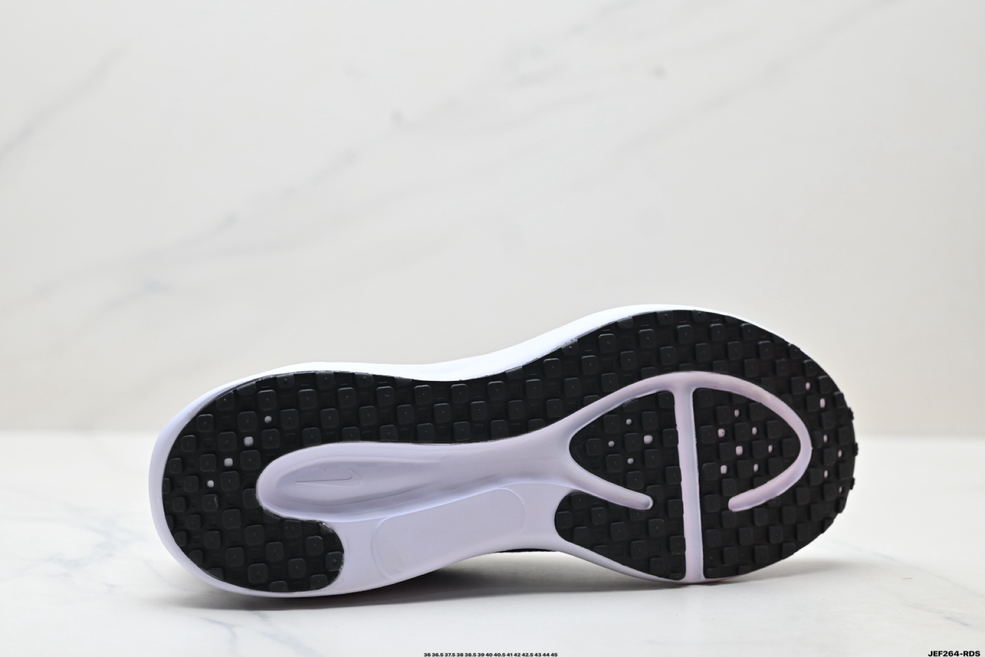 💰175
公司级✅Nike REVOLUTION 8 耐克 透气 低帮 跑步鞋
兼顾迅疾外观和稳固脚感后跟覆面和中足动态支撑巧妙融合 缔造稳定顺畅的迈步体验
货号:HJ8485-104
尺码:36 36.5 37.5 38 38.5 39 40 40.5 41 42 42.5 43 44 45
ID:JEF264-RDS