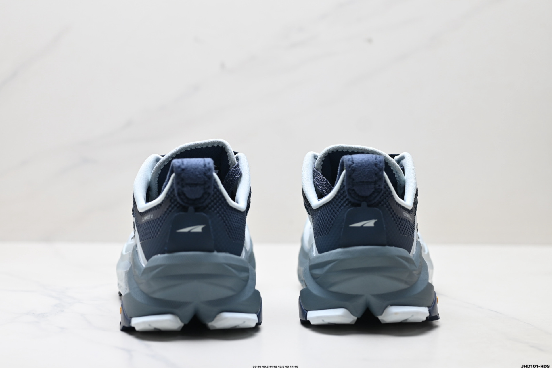 Altra奥创 M OLYMPUS 6 缓震回弹轻量跑鞋男女减震透气跑鞋