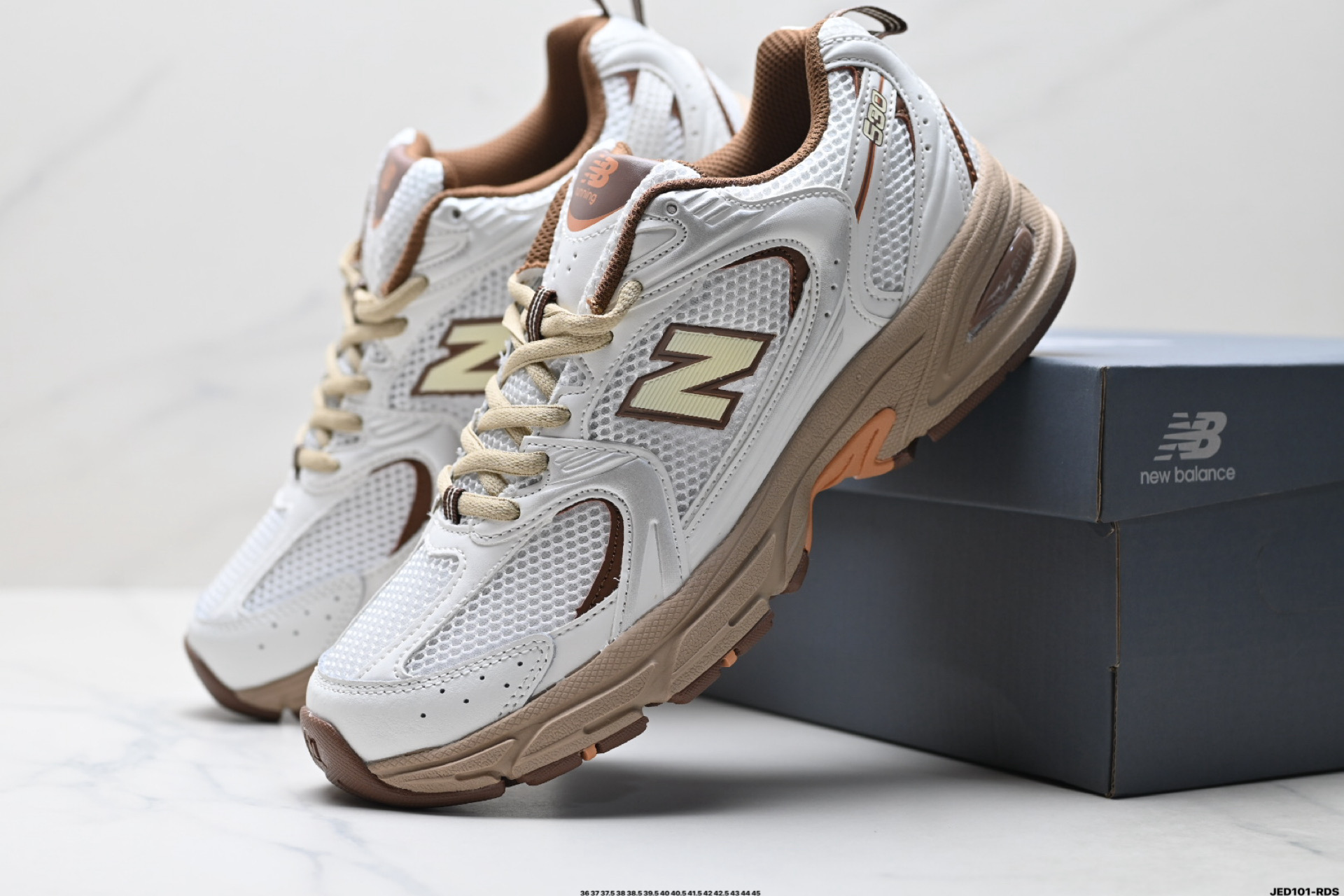 New Balance MR530系列复古老爹风网布跑步休闲运动鞋 MR530NI