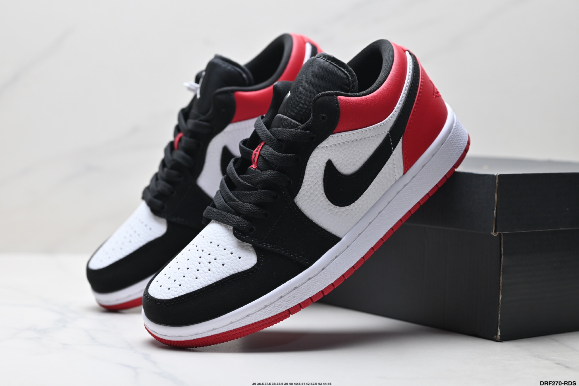 🈴💰135
真标✅Nike Air Jordan 1 Low
AJ1乔1低帮休闲板鞋 同步官方配色 
官方货号:553558-128
尺码:36 36.5 37.5 38 38.5 39 40 40.5 41 42 42.5 43 44 45
ID:DRF270-RDS