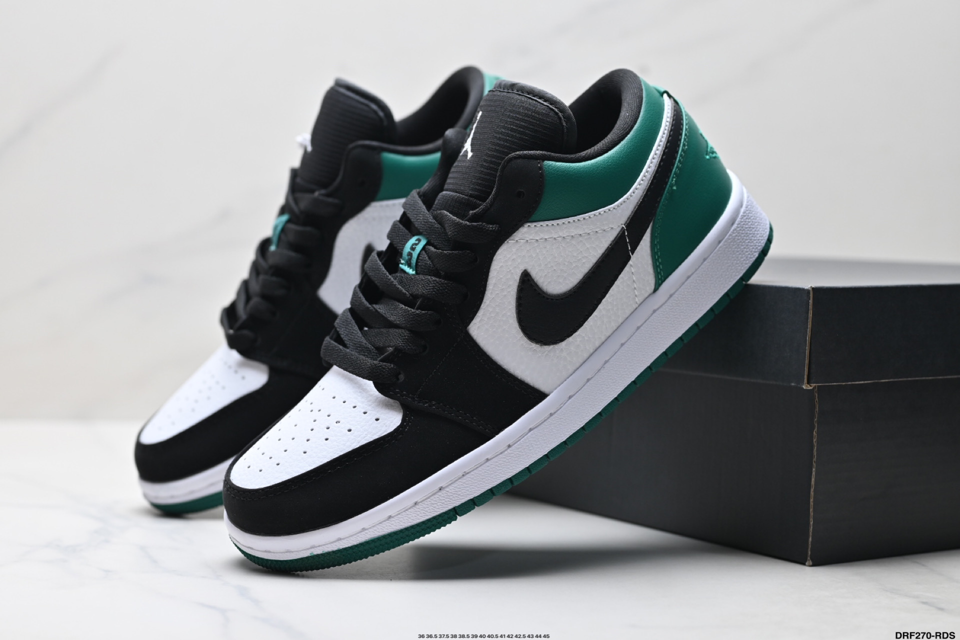 🈴💰135
真标✅Nike Air Jordan 1 Low
AJ1乔1低帮休闲板鞋 同步官方配色 
官方货号:553558-128
尺码:36 36.5 37.5 38 38.5 39 40 40.5 41 42 42.5 43 44 45
ID:DRF270-RDS