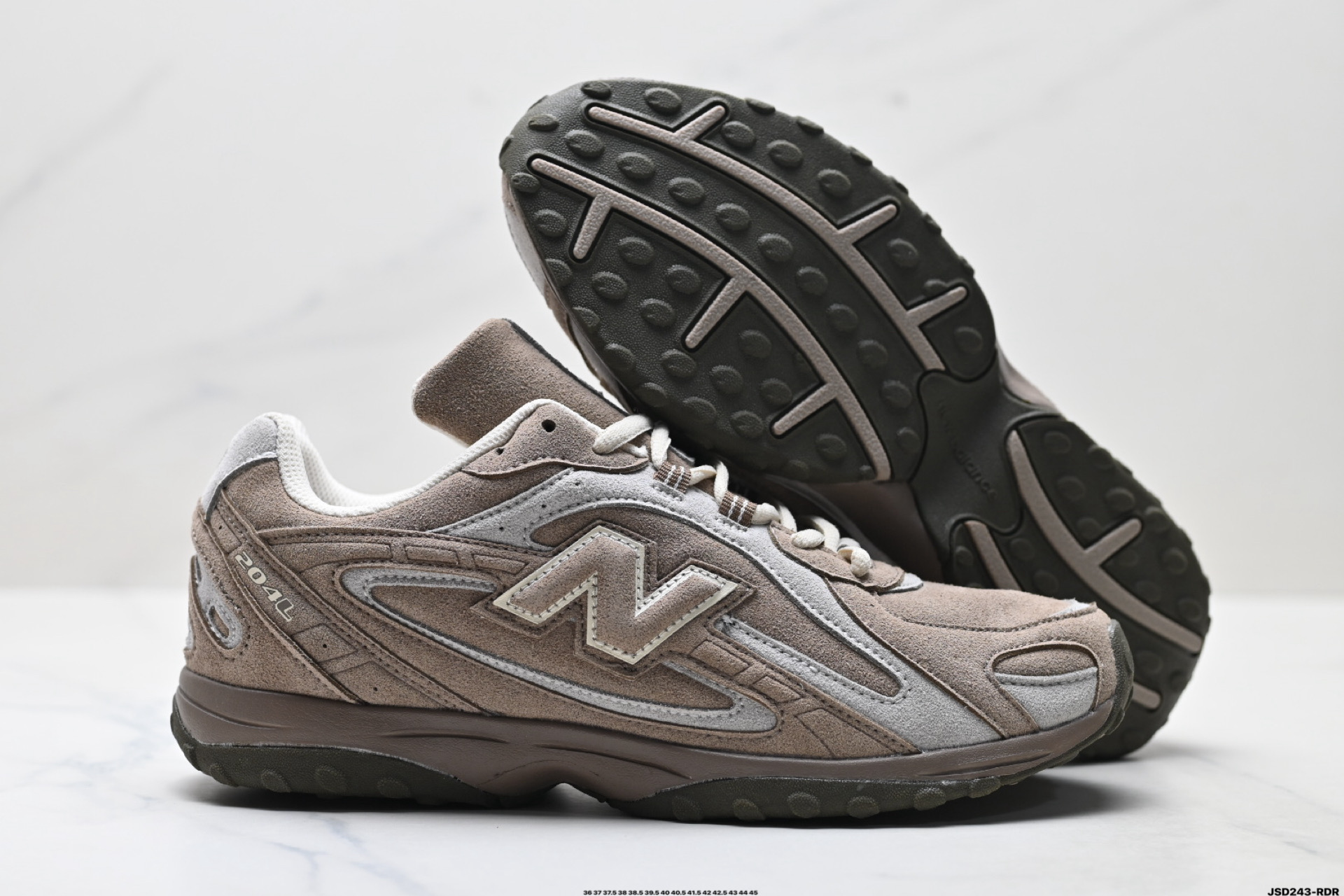 New Balance 204L系列 新百伦 薄底鞋 薄底皮质鞋带德训系 减震耐磨包裹性支撑轻便 低帮 生活休闲鞋 U204LMMA