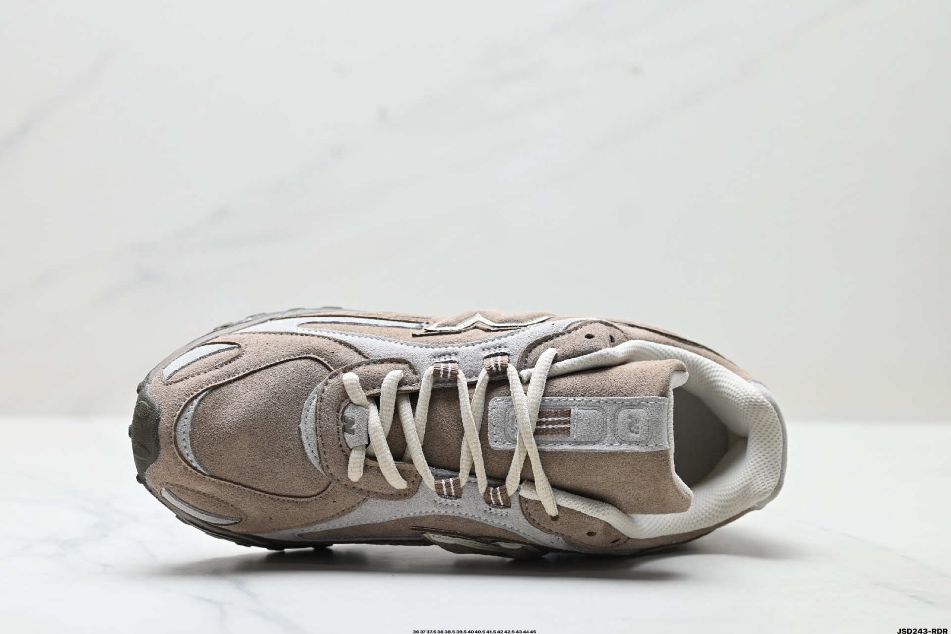 New Balance 204L系列 新百伦 薄底鞋 薄底皮质鞋带德训系 减震耐磨包裹性支撑轻便 低帮 生活休闲鞋 U204LMMA