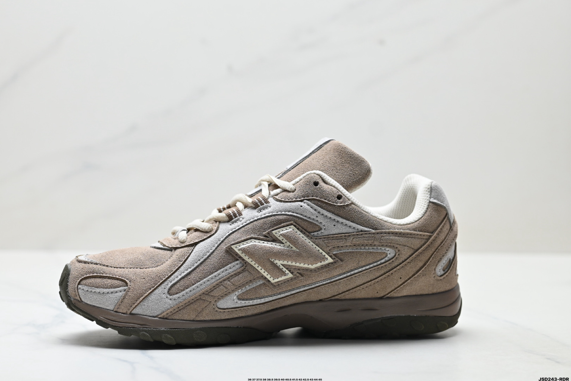 New Balance 204L系列 新百伦 薄底鞋 薄底皮质鞋带德训系 减震耐磨包裹性支撑轻便 低帮 生活休闲鞋 U204LMMA