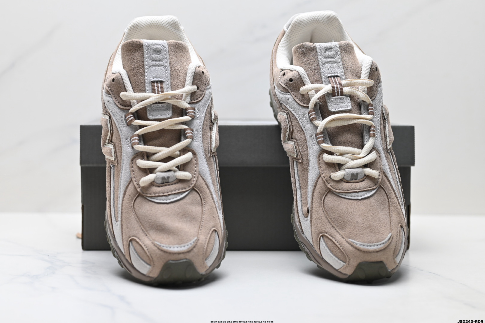 New Balance 204L系列 新百伦 薄底鞋 薄底皮质鞋带德训系 减震耐磨包裹性支撑轻便 低帮 生活休闲鞋 U204LMMA