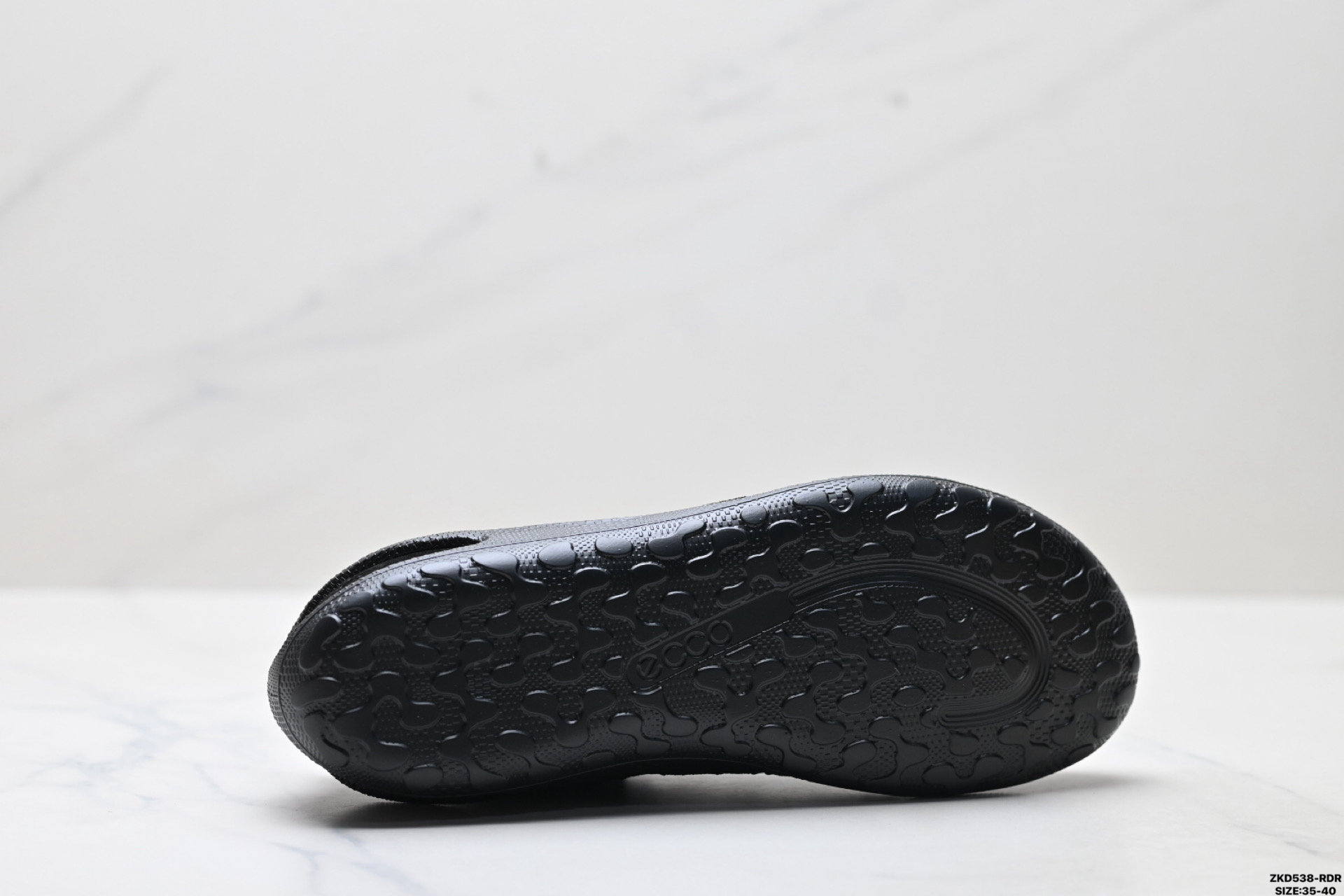 Ecco爱步 BIOM LITE系列 牛皮 圆头厚底系带 低帮 徒步鞋 802433-510