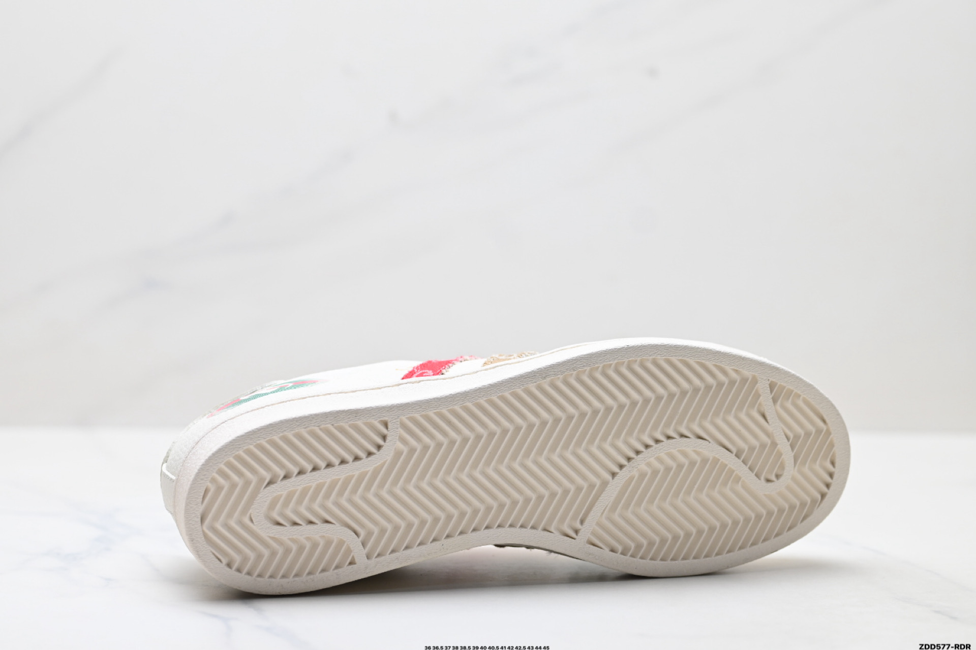 Adidas Originals Superstar 阿迪达斯 三叶草 贝壳头’DIY’系列低帮经典百搭休闲运动板鞋 QC2601