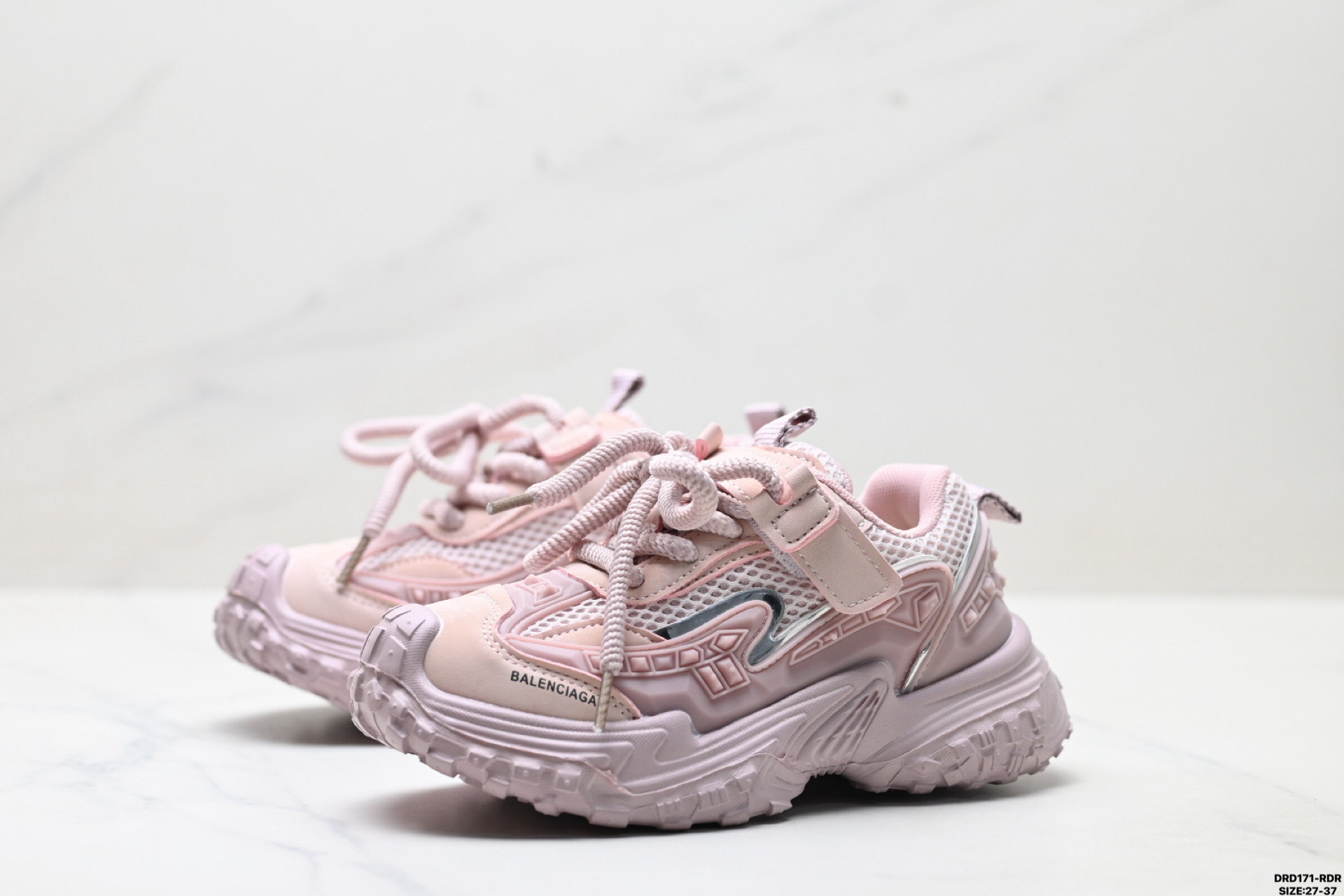 图片[4]-童鞋✅BALENCIAGA巴黎世家 复古时尚舒适百搭 低帮儿童休闲鞋 尺码：27-37 ID：DRD171-RDR-选品中心