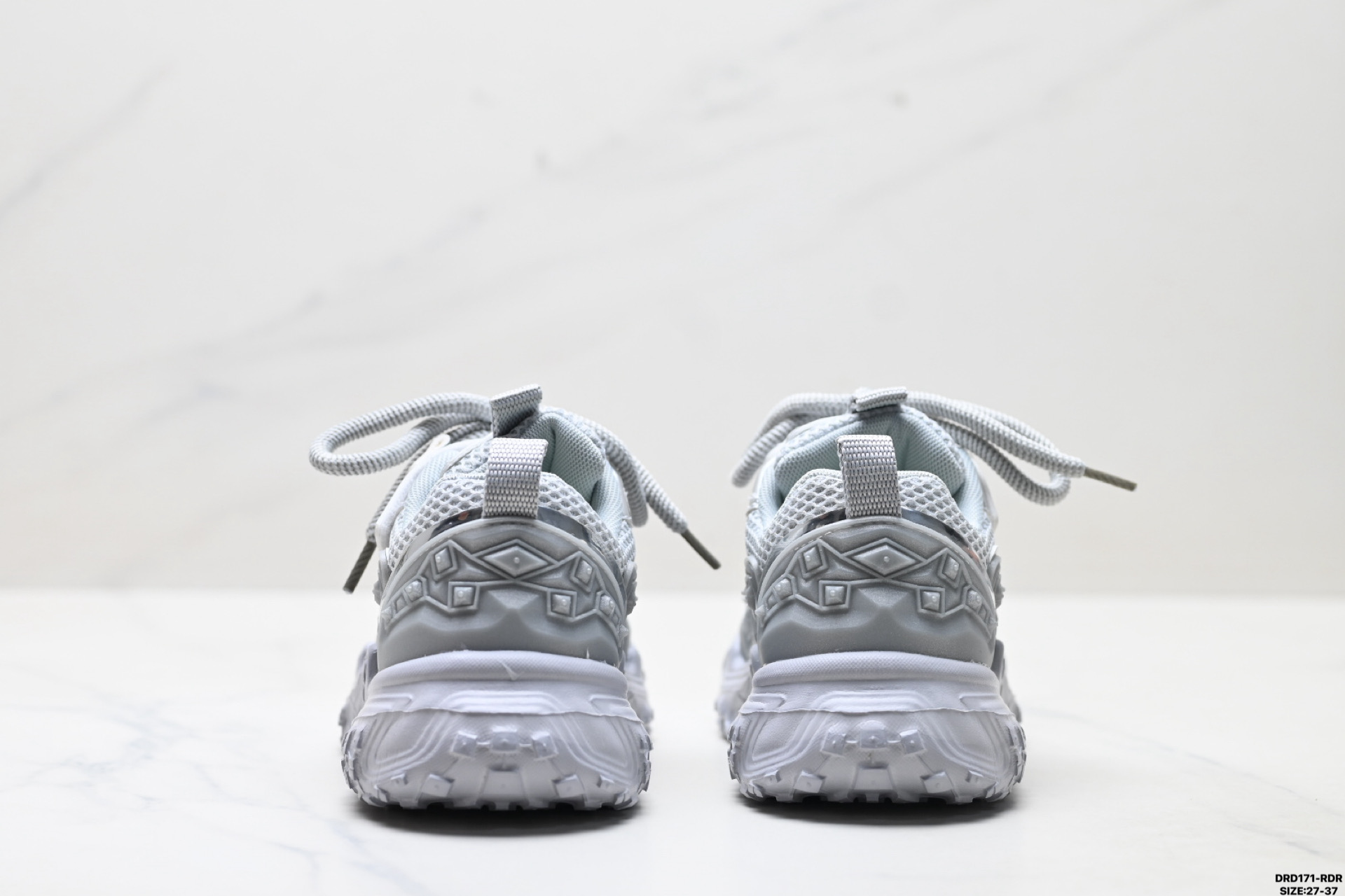 图片[6]-童鞋✅BALENCIAGA巴黎世家 复古时尚舒适百搭 低帮儿童休闲鞋 尺码：27-37 ID：DRD171-RDR-选品中心