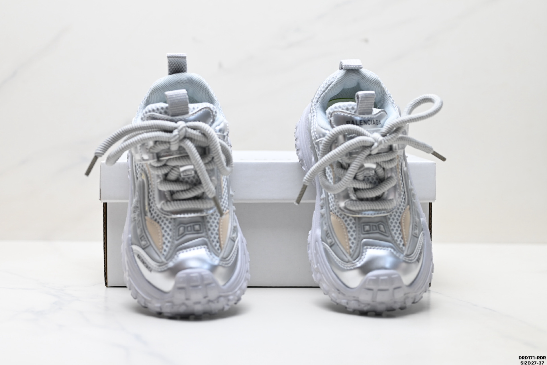 图片[7]-童鞋✅BALENCIAGA巴黎世家 复古时尚舒适百搭 低帮儿童休闲鞋 尺码：27-37 ID：DRD171-RDR-选品中心