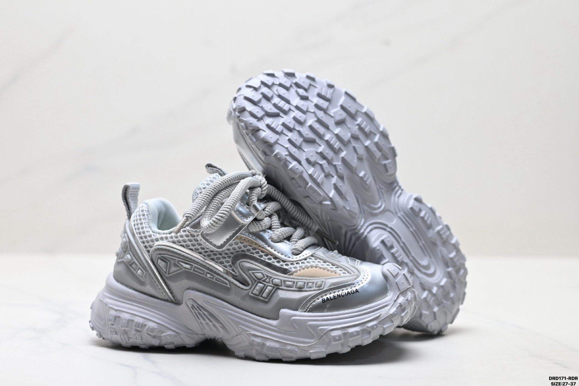 图片[5]-童鞋✅BALENCIAGA巴黎世家 复古时尚舒适百搭 低帮儿童休闲鞋 尺码：27-37 ID：DRD171-RDR-选品中心