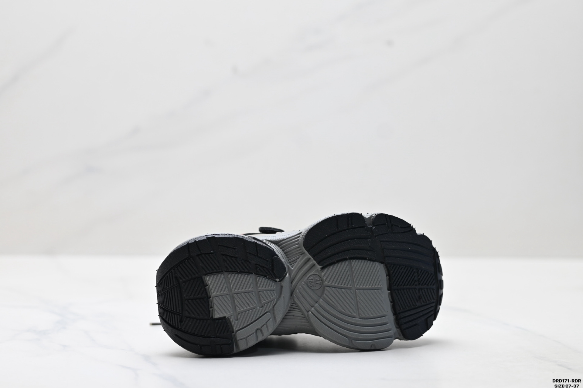 图片[9]-童鞋✅Adidas 阿迪达斯 太空革网面 时尚 百搭设计舒适 防滑透气 低帮 儿童休闲鞋 尺码：27-37 ID：DRD171-RDR-选品中心