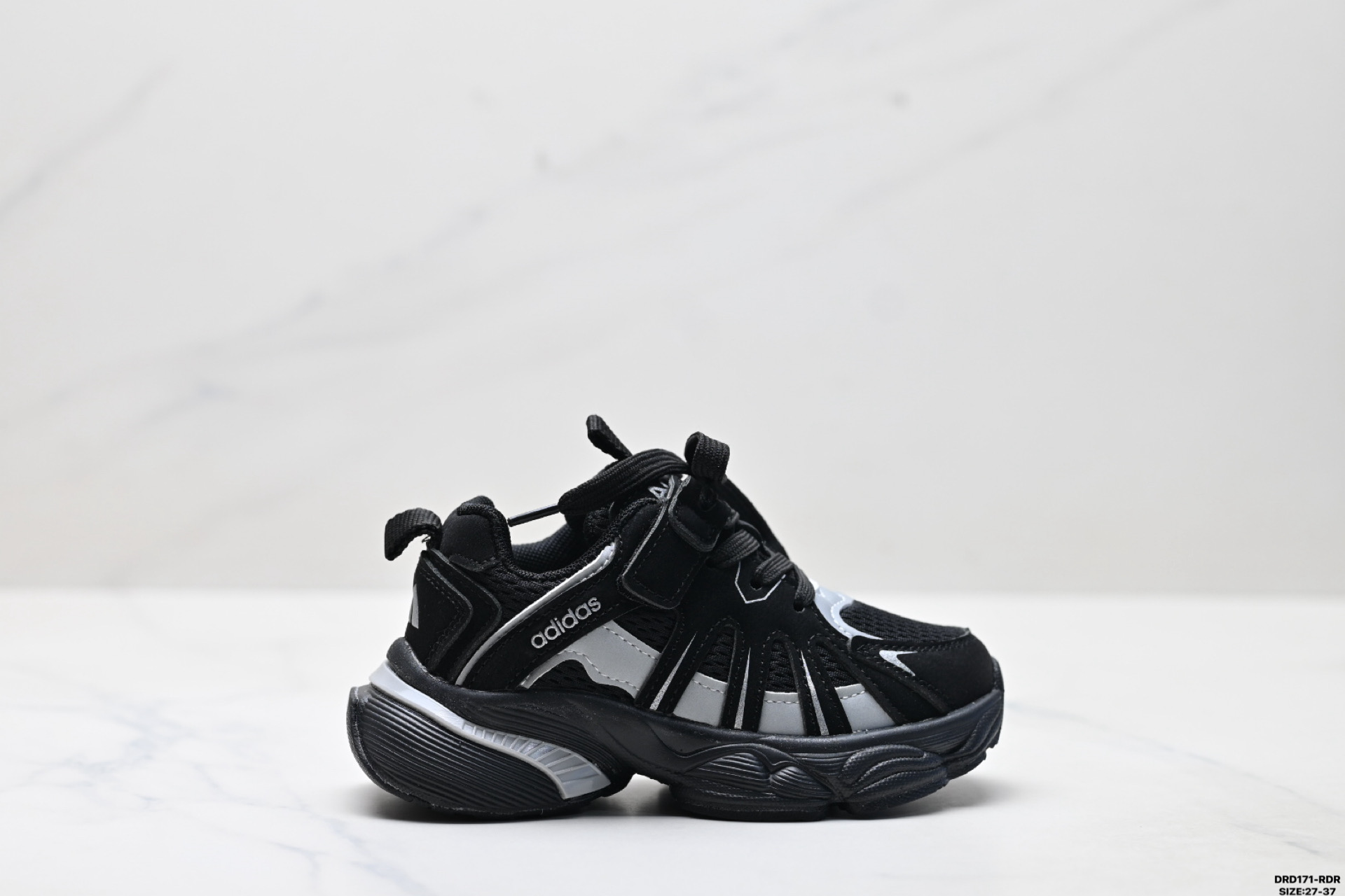 童鞋✅Adidas 阿迪达斯 太空革网面 时尚 百搭设计舒适 防滑透气 低帮 儿童休闲鞋 尺码：27-37 ID：DRD171-RDR-选品中心