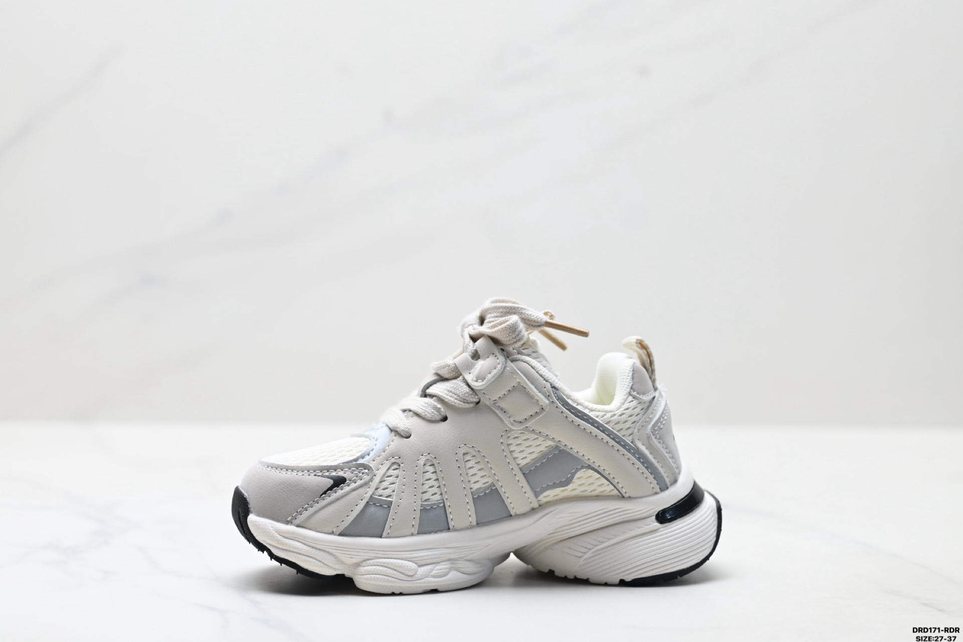 图片[3]-童鞋✅Adidas 阿迪达斯 太空革网面 时尚 百搭设计舒适 防滑透气 低帮 儿童休闲鞋 尺码：27-37 ID：DRD171-RDR-选品中心