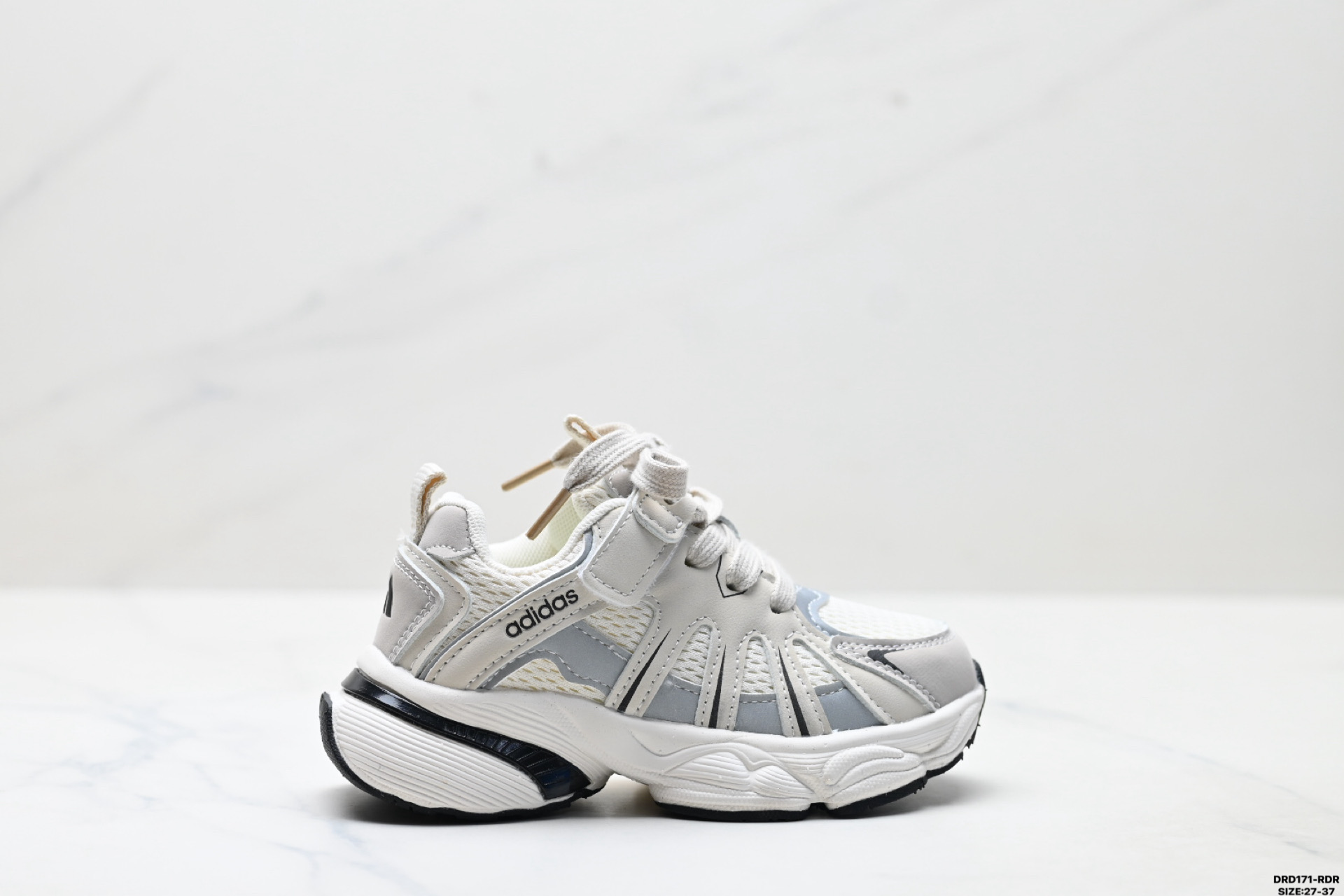 童鞋✅Adidas 阿迪达斯 太空革网面 时尚 百搭设计舒适 防滑透气 低帮 儿童休闲鞋 尺码：27-37 ID：DRD171-RDR-选品中心