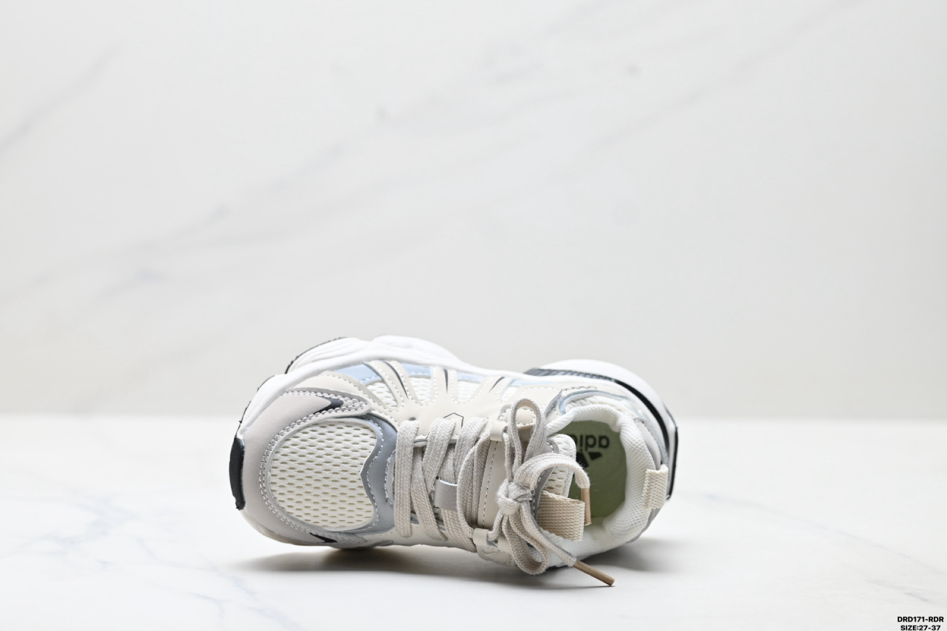 图片[2]-童鞋✅Adidas 阿迪达斯 太空革网面 时尚 百搭设计舒适 防滑透气 低帮 儿童休闲鞋 尺码：27-37 ID：DRD171-RDR-选品中心