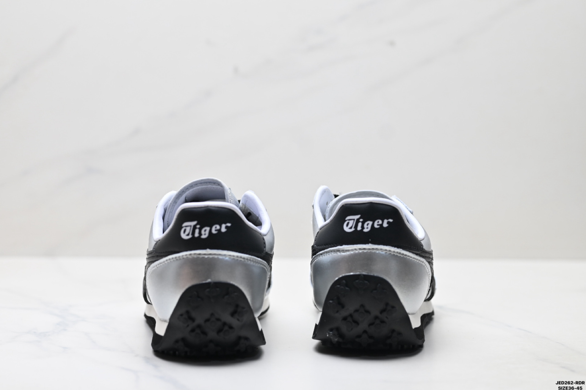 Onitsuka Tiger鬼塚虎 Edr 78 舒适百搭防滑耐磨 低帮跑步鞋 1183C530-020