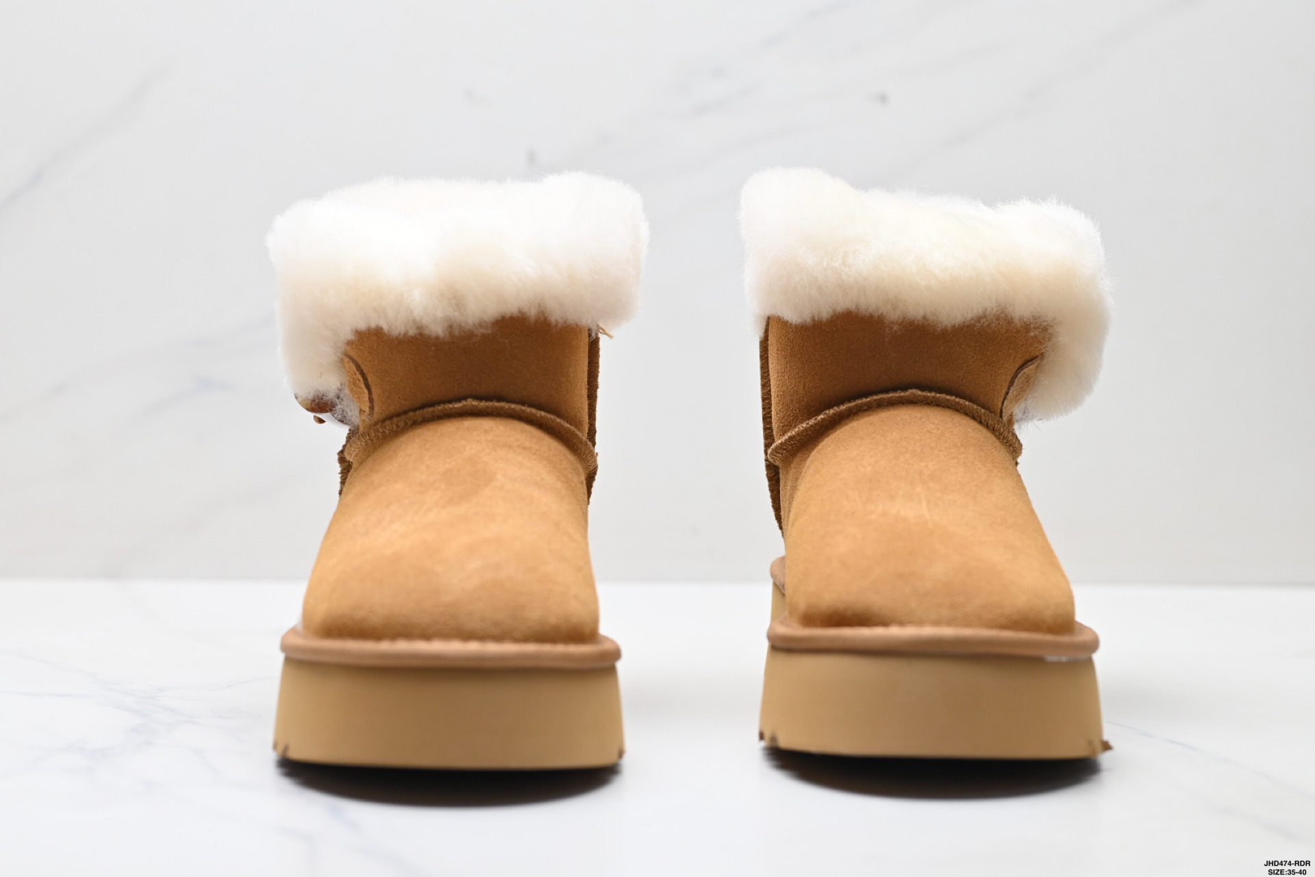 UGG厚底鞋保暖減震 加绒潮流 牛角扣 时尚百搭 短筒 雪地靴