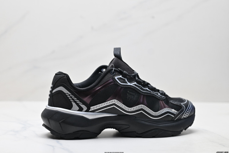 Fila Gravel Low-Top Sneakers - Trendsetting Comfort and Durable Style 1 Fila Gravel Low-Top Sneakers – Trendsetting Comfort and Durable Style