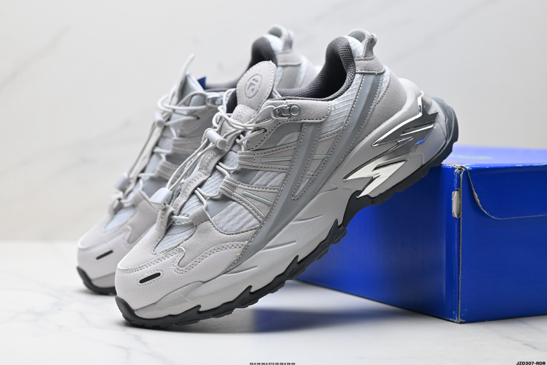 Fila Comet Zapatillas Interstelar: Comodidad y Estilo para el Día a Día 9 i1757349932620 6707 0 7