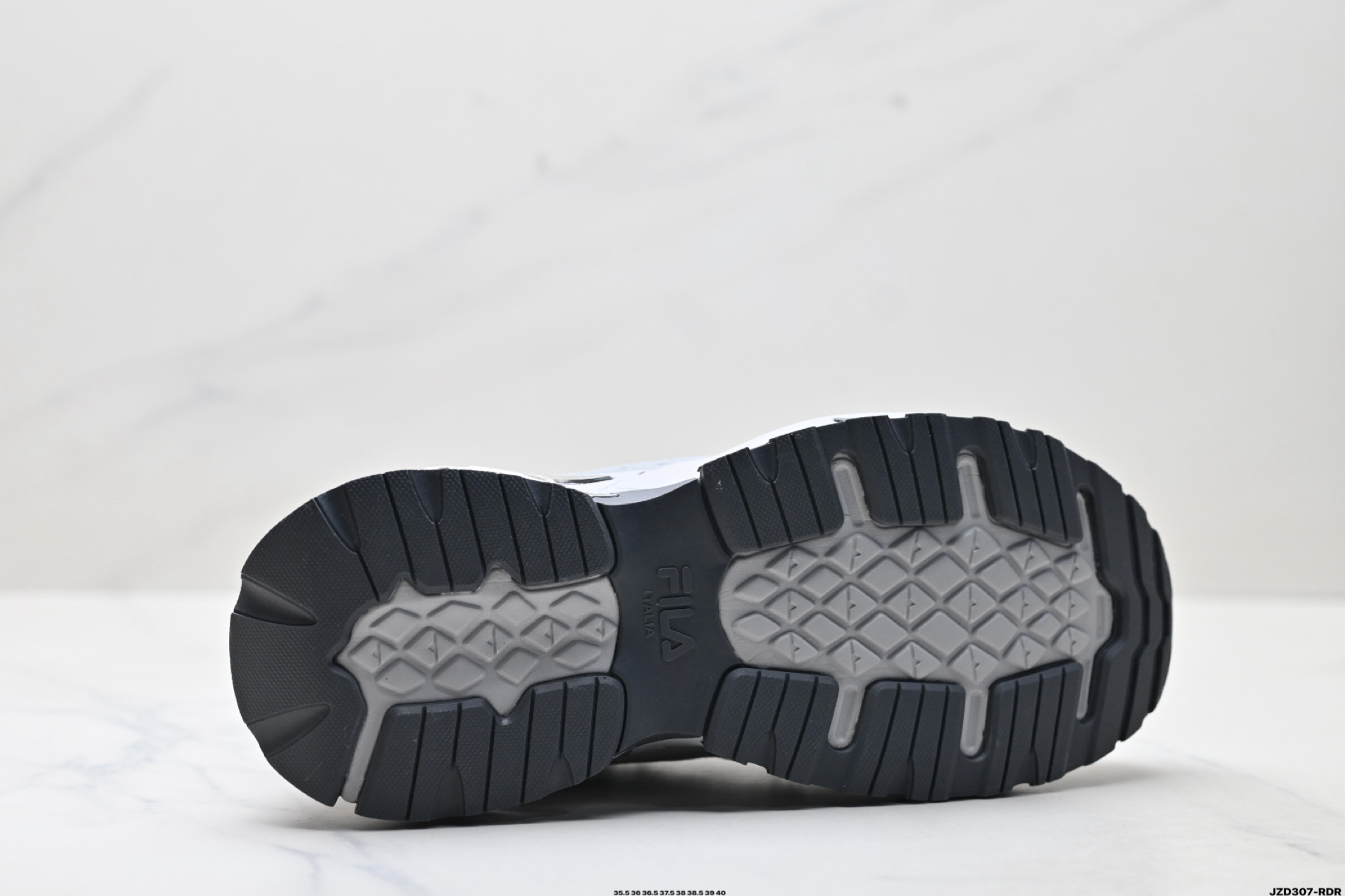 Fila Comet Zapatillas Interstelar: Comodidad y Estilo para el Día a Día 10 i1757349932623 5934 0 8