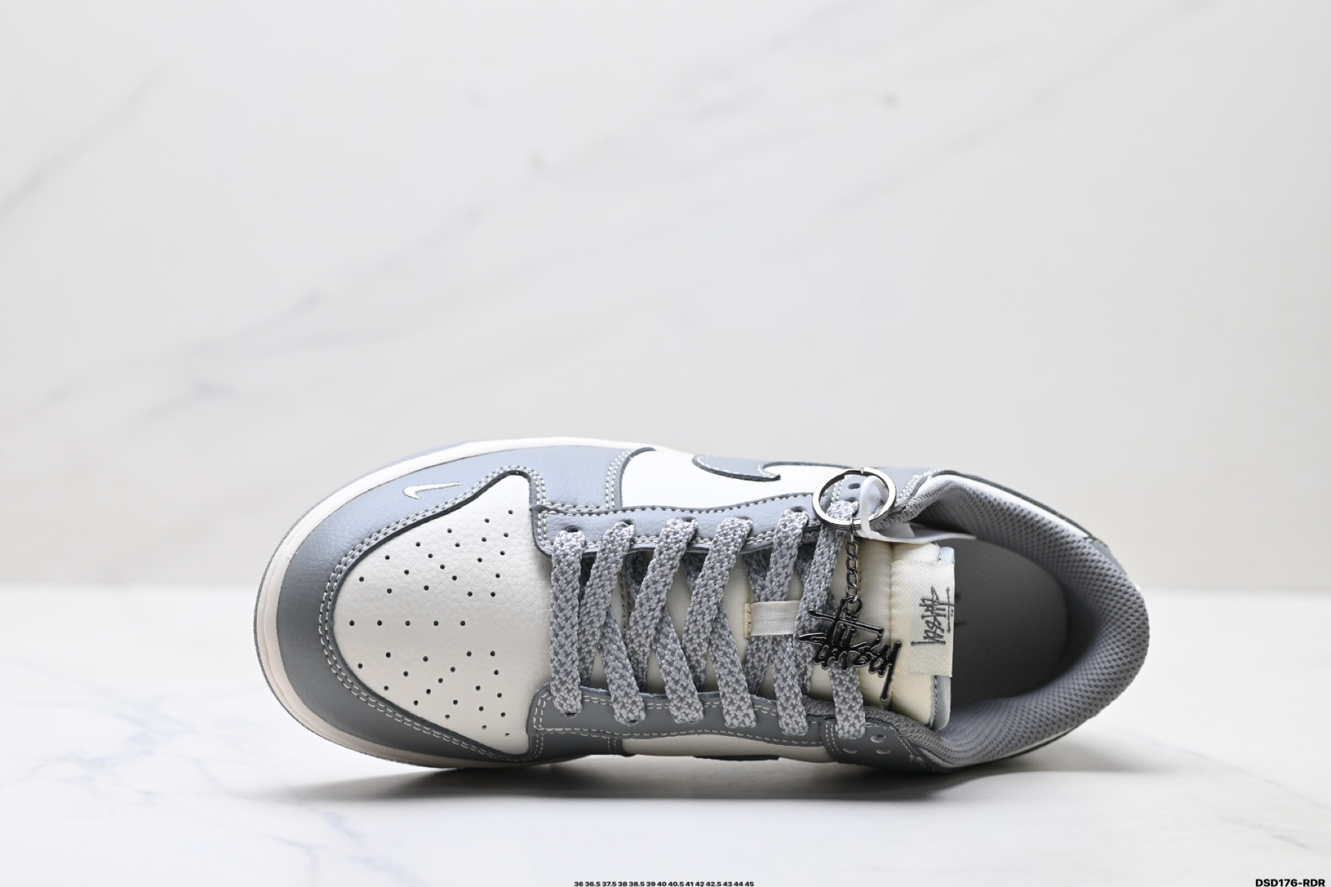 Nike Dunk Low Retro DIY: Zapatillas Deportivas de Moda Urbana Personalizable 3 i1757350002450 4938 0 1