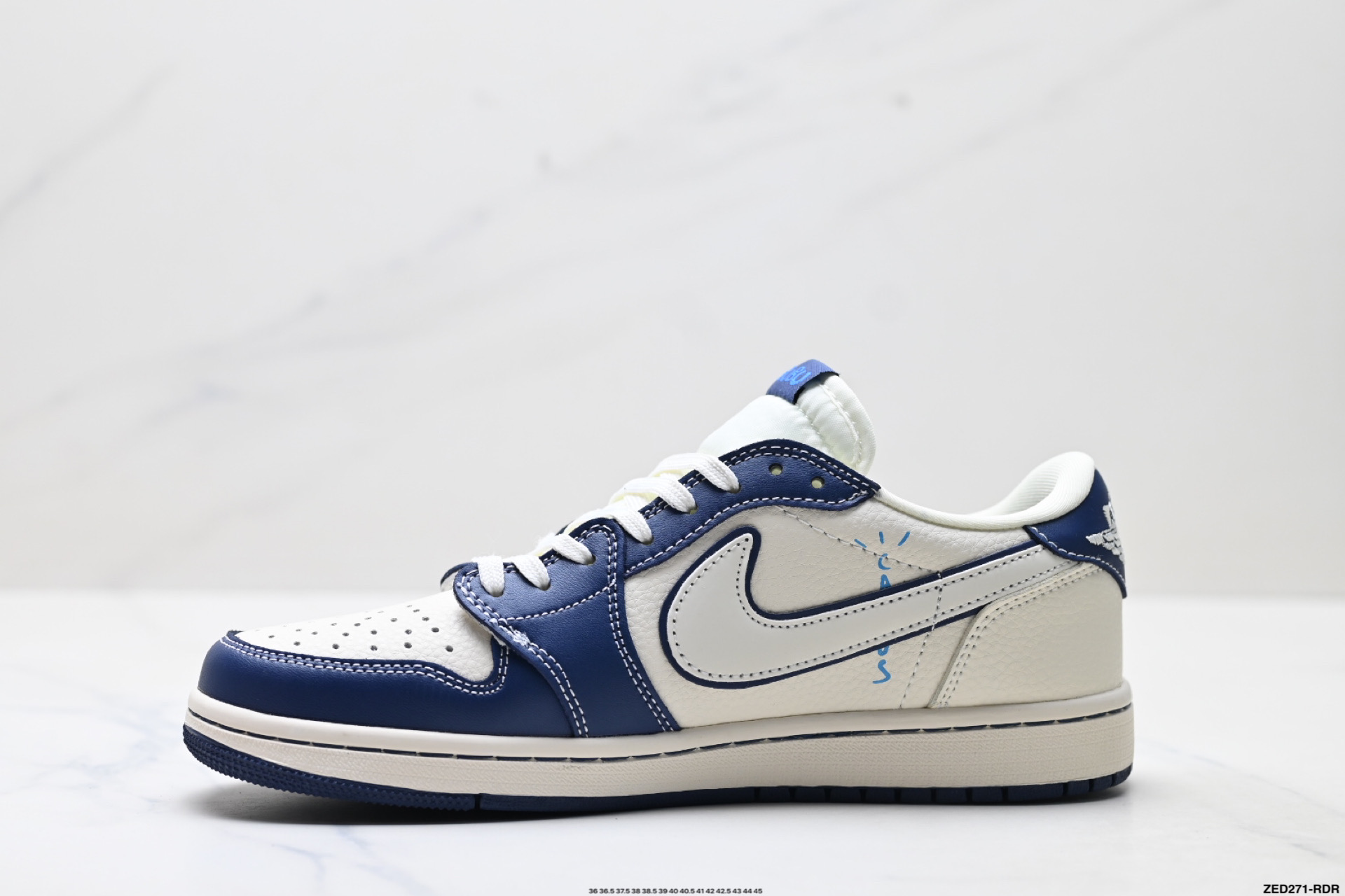 Nike Air Jordan 1 x Travis Scott AJ1倒勾 乔一倒钩 ‘DIY’定制 耐克 低帮文化篮球鞋 DZ5899-017