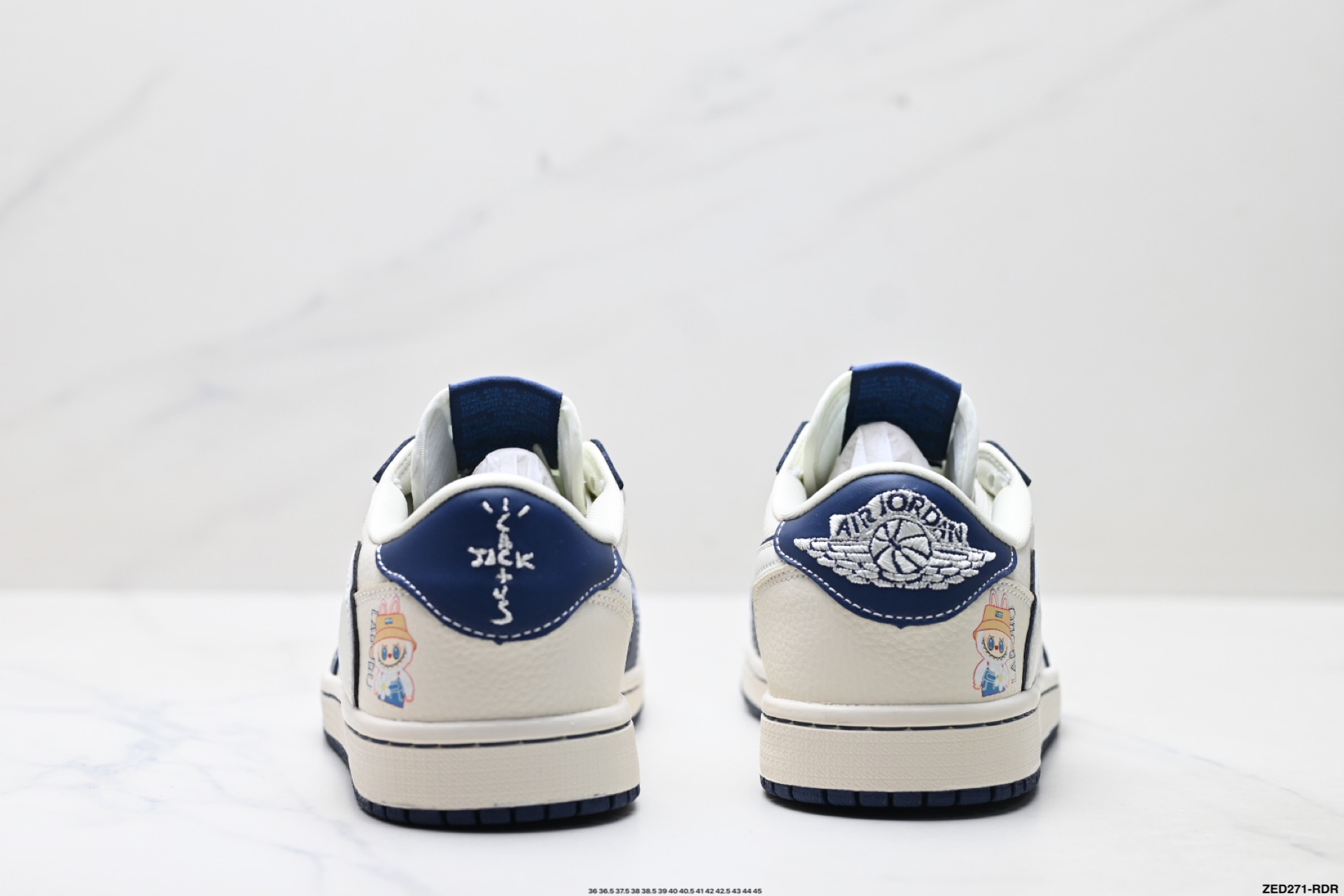 Nike Air Jordan 1 x Travis Scott AJ1倒勾 乔一倒钩 ‘DIY’定制 耐克 低帮文化篮球鞋 DZ5899-017