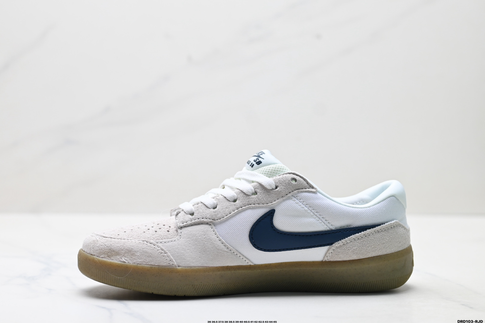 💰130
真标✅Nike SB Force 58 耐克 低帮休闲板鞋
是一款将前沿创新带入街头的单品 它具有硫化杯底 具有出色的耐用性和灵活性 使用帆布和绒面革 在饰面上放置通风口
货号:CZ2959-100
尺码:36 36.5 37.5 38 38.5 39 40 40.5 41 42 42.5 43 44 45
ID:DRD103-RJD