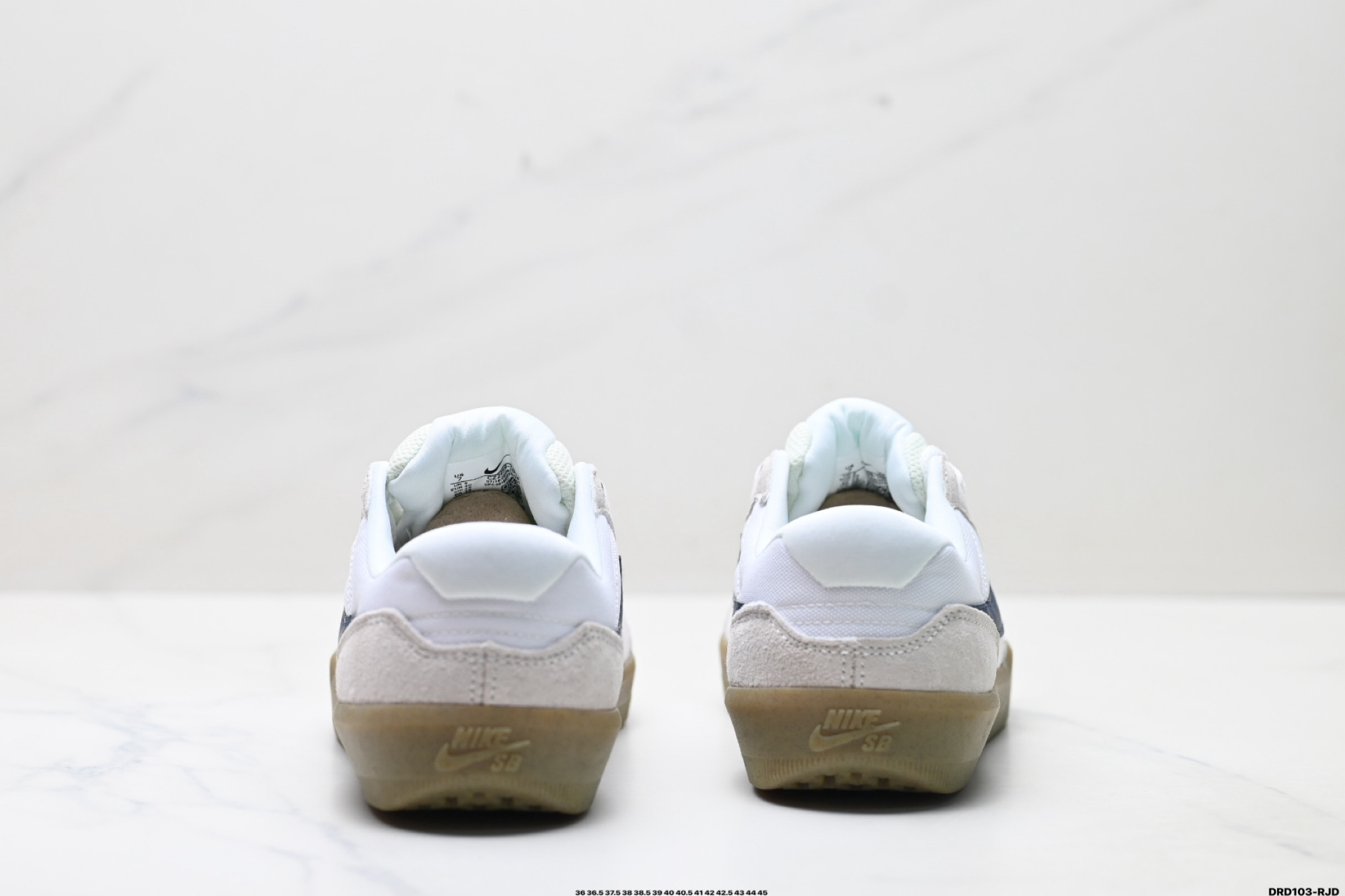 💰130
真标✅Nike SB Force 58 耐克 低帮休闲板鞋
是一款将前沿创新带入街头的单品 它具有硫化杯底 具有出色的耐用性和灵活性 使用帆布和绒面革 在饰面上放置通风口
货号:CZ2959-100
尺码:36 36.5 37.5 38 38.5 39 40 40.5 41 42 42.5 43 44 45
ID:DRD103-RJD