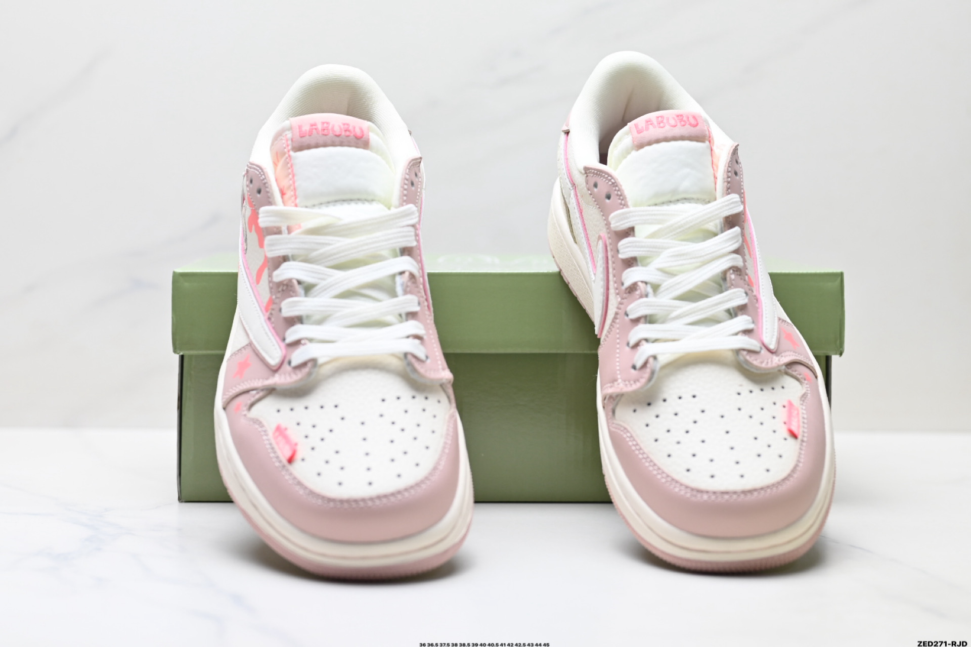 Nike Air Jordan 1 x Travis Scott AJ1倒勾 乔一倒钩 ‘DIY’定制 耐克 低帮文化篮球鞋 DZ5899-021